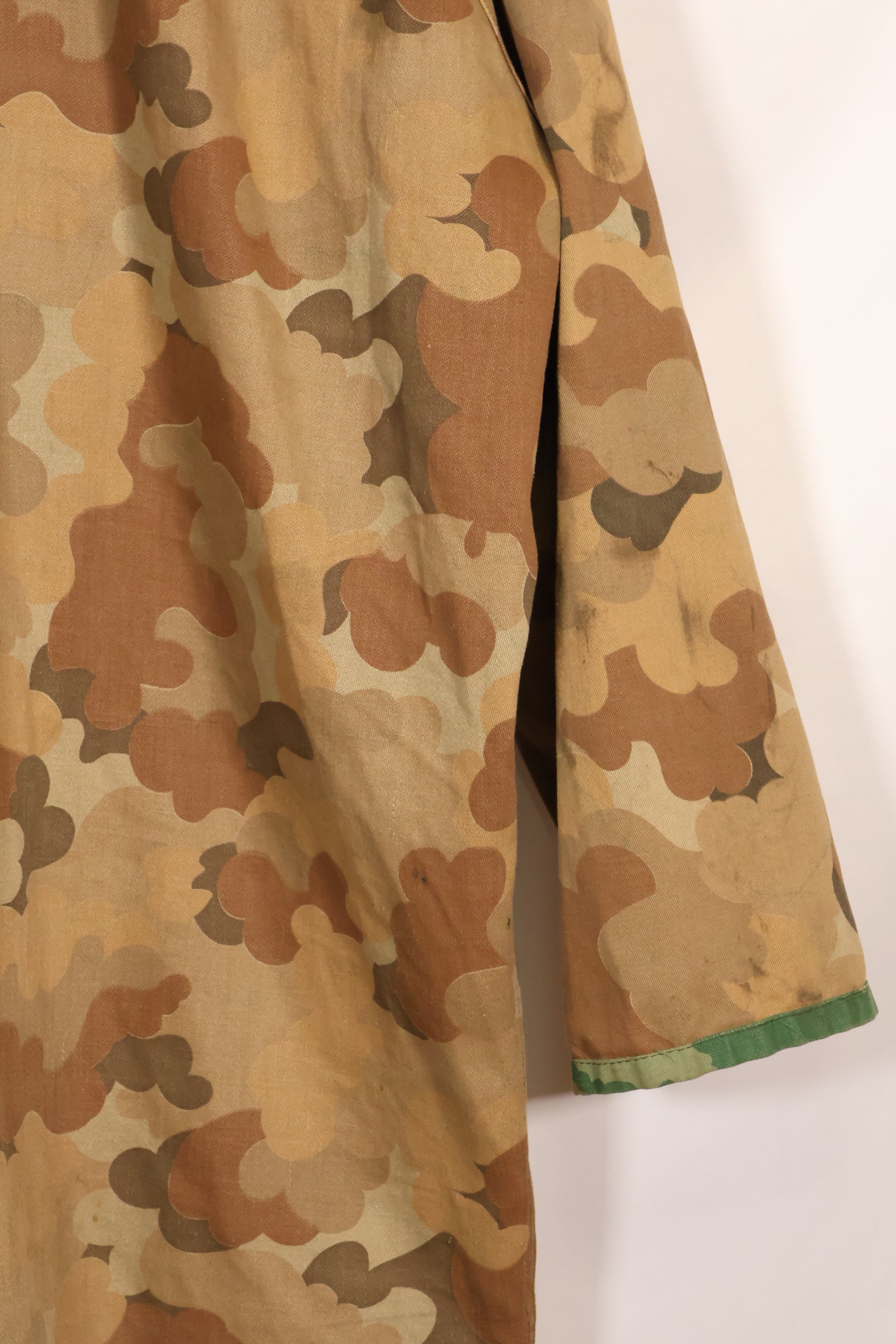 古いレプリカ　アメリカ海兵隊　ミッチェル迷彩　リバーシブル　パーカー　中古品