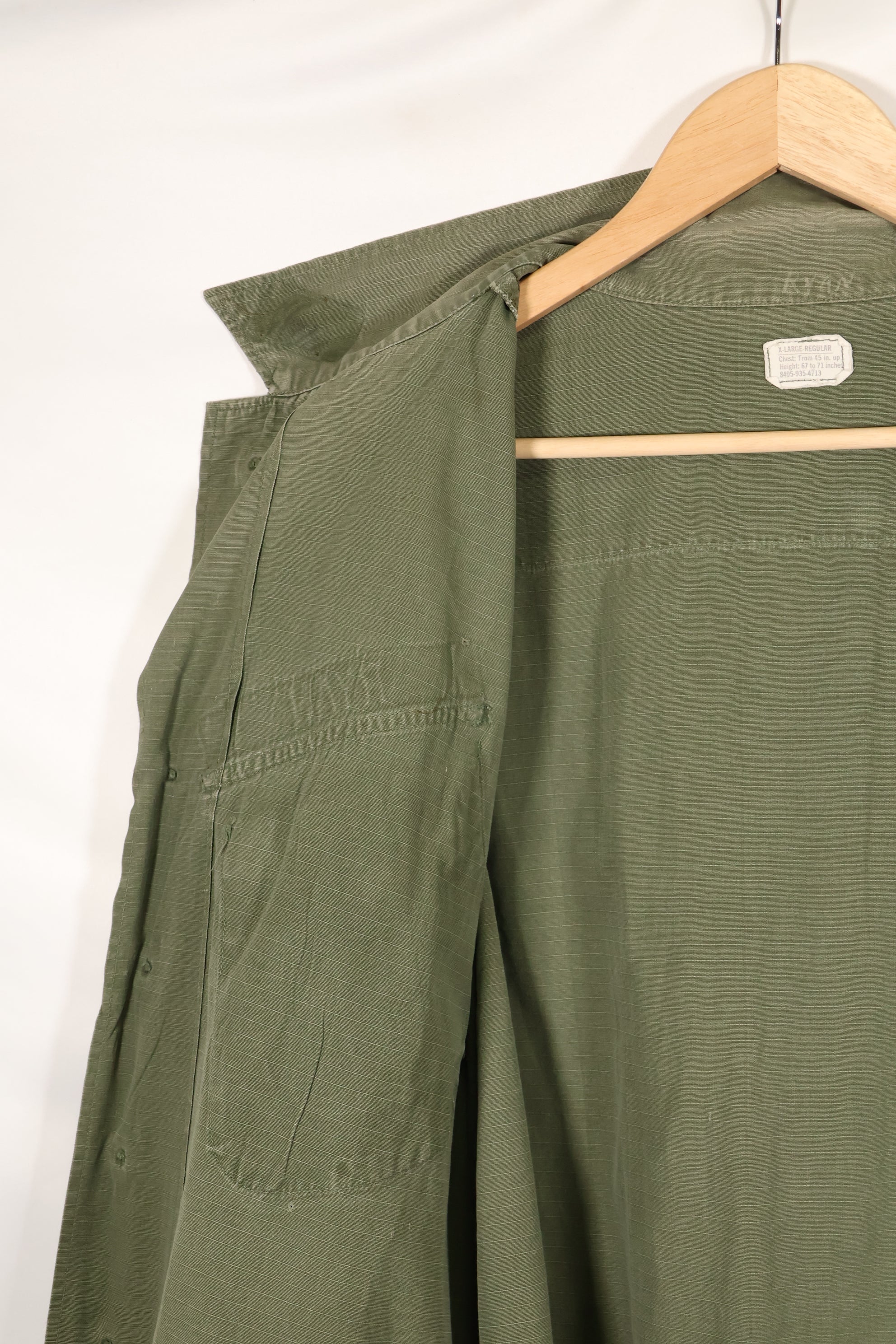 1968 Contract X-L-R 4th Model Jungle Fatigue Jacket, faded, used.