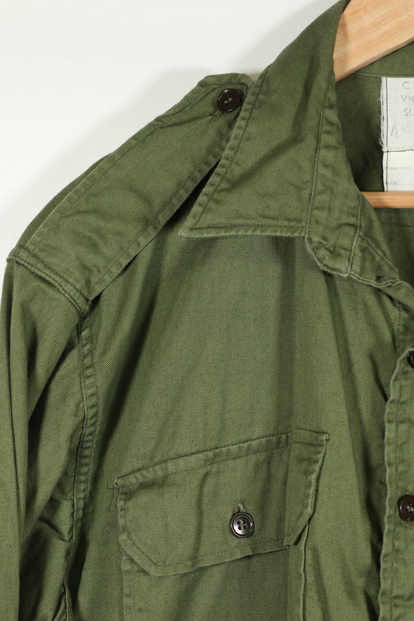 正品1965年澳大利亚陆军军用衬衫，二手