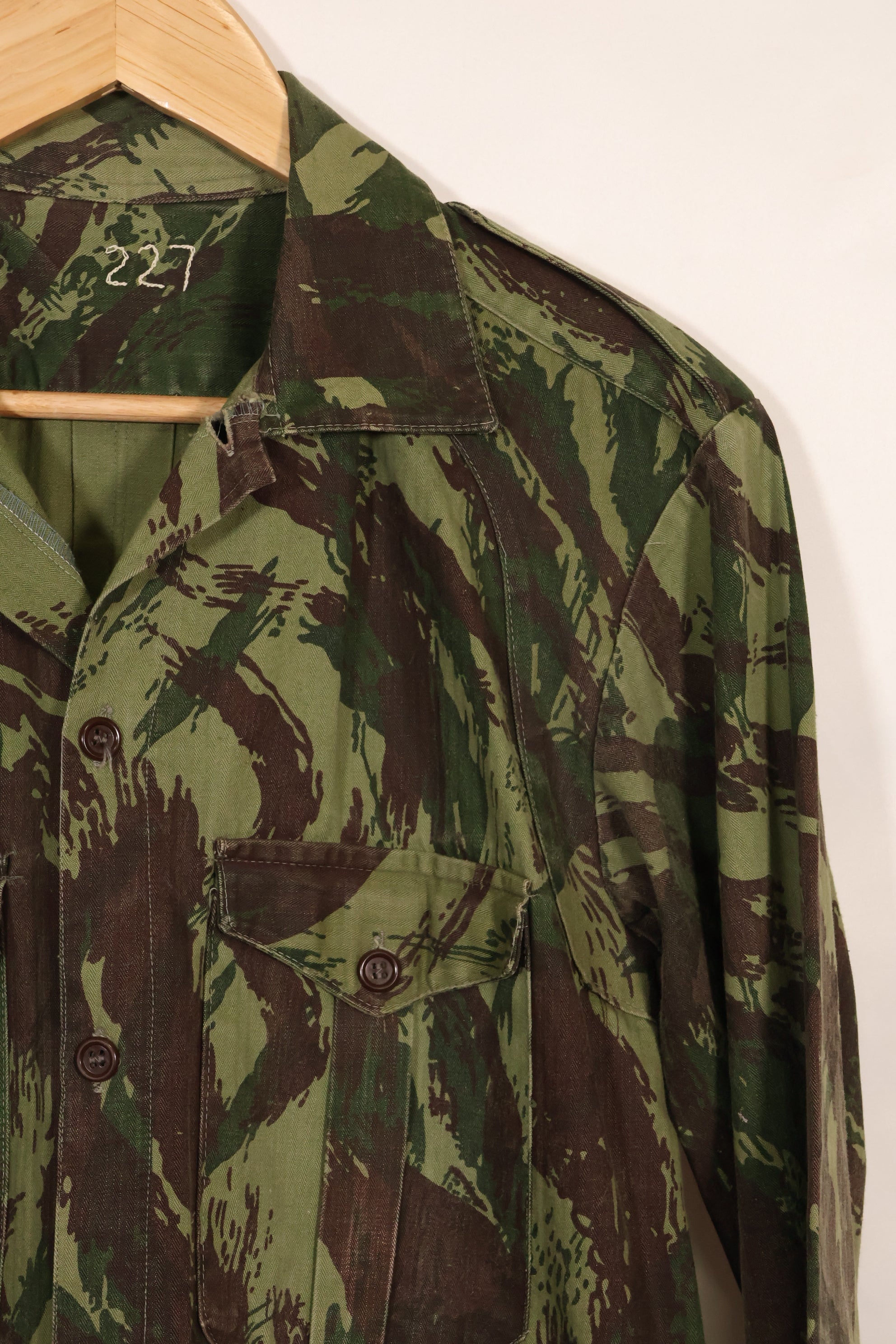 1960年代〜70年代　ポルトガル軍　リザード迷彩　コンバットシャツ　中古品
