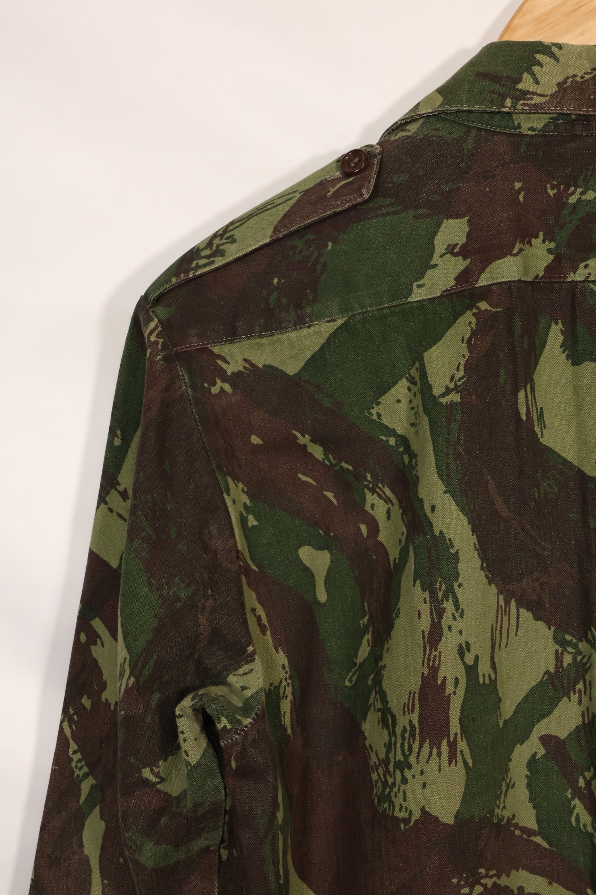 1960年代〜70年代　ポルトガル軍　リザード迷彩　コンバットシャツ　中古品