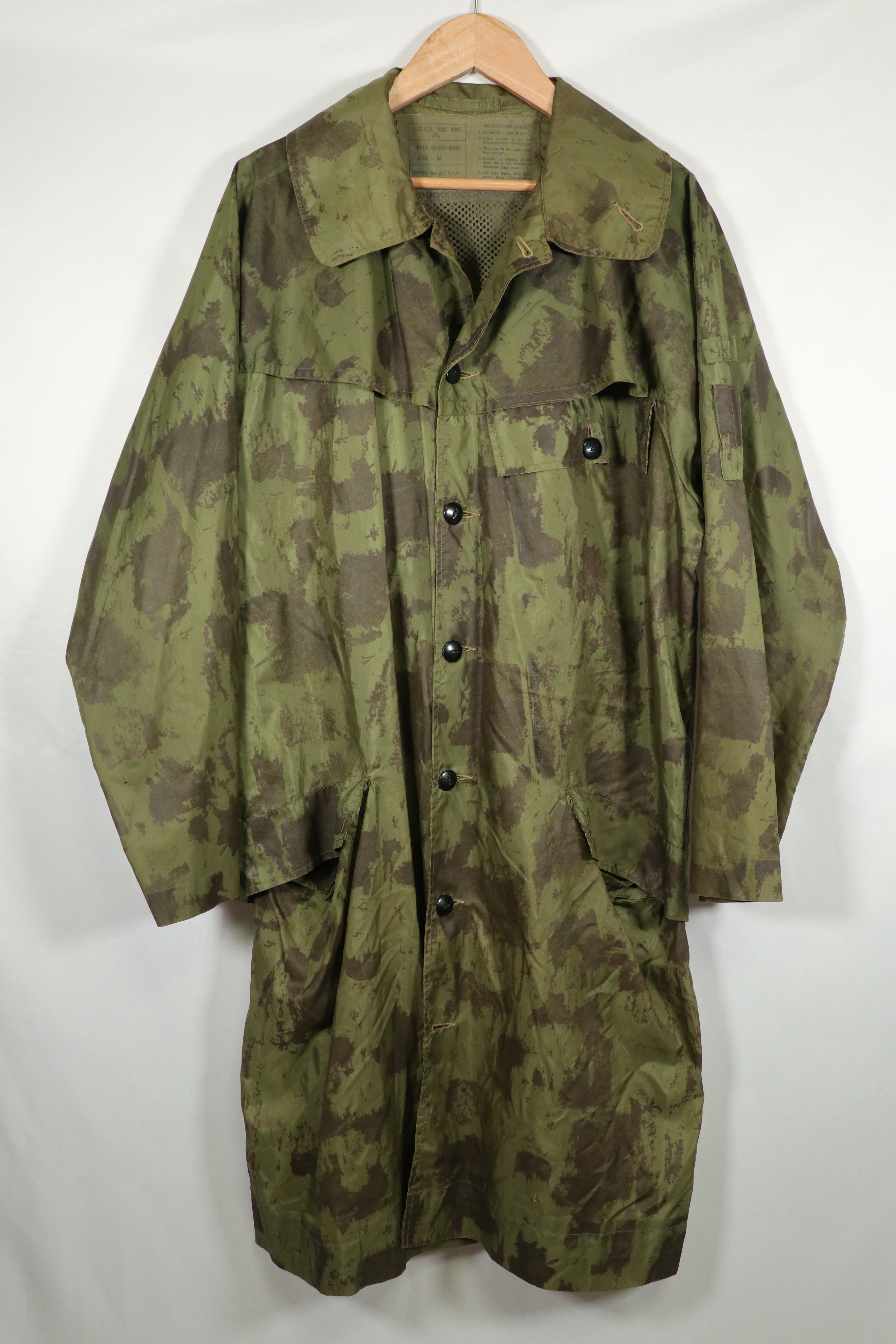 実物　1967年製　オーストラリア軍　レインコート　中古品　退色あり　使用感あり C