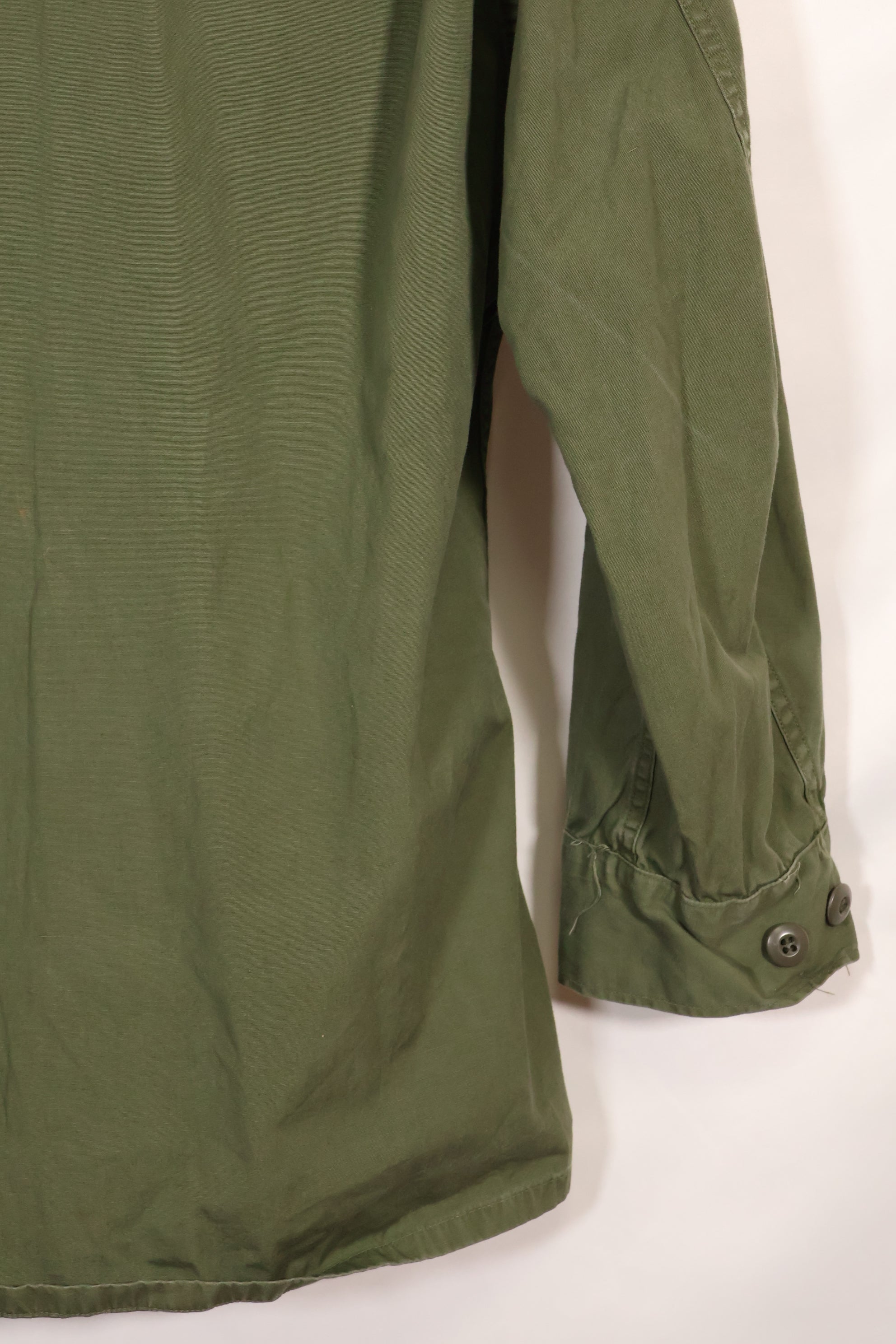 Circa 1966-67 S-R 2nd Model Jungle Fatigue Jacket without epaulettes, eclectic, used.