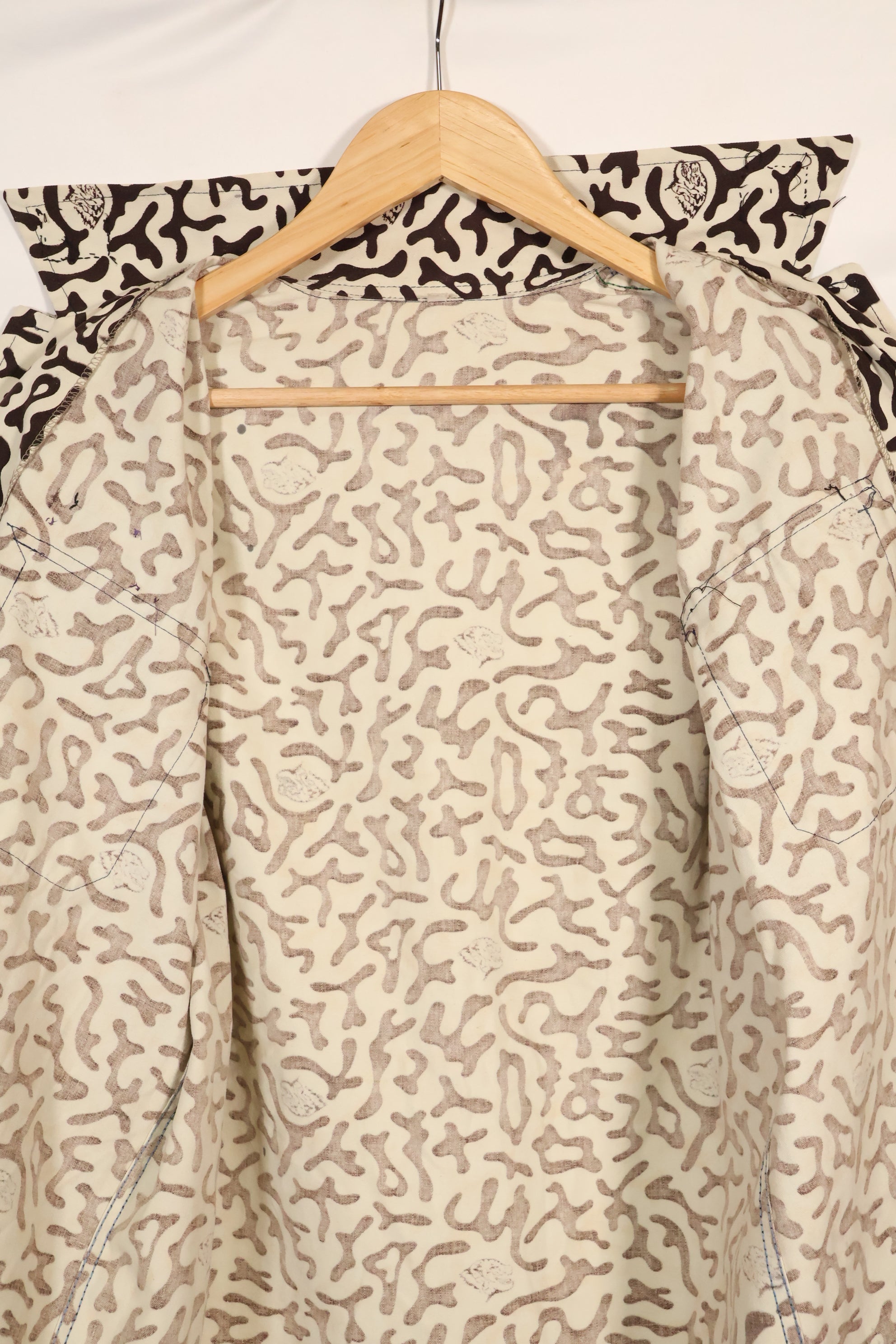 1980年代　韓国　学生用迷彩服　ハングル迷彩　シャツ　ほぼ未使用　A