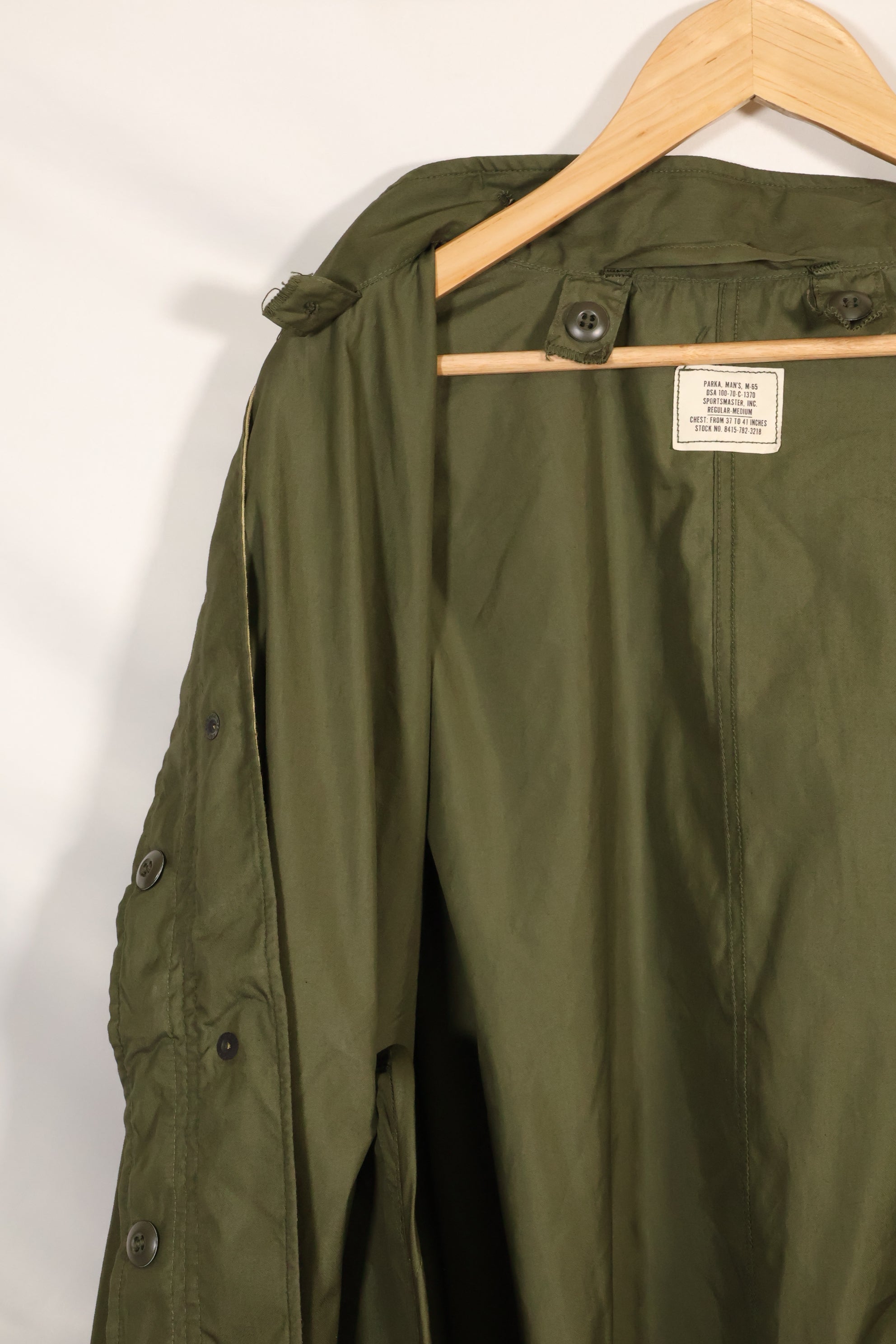 1970年契約　M-R　デッドストック　アメリカ軍　M65　フィールドパーカー　アルミジッパー　長期保管品