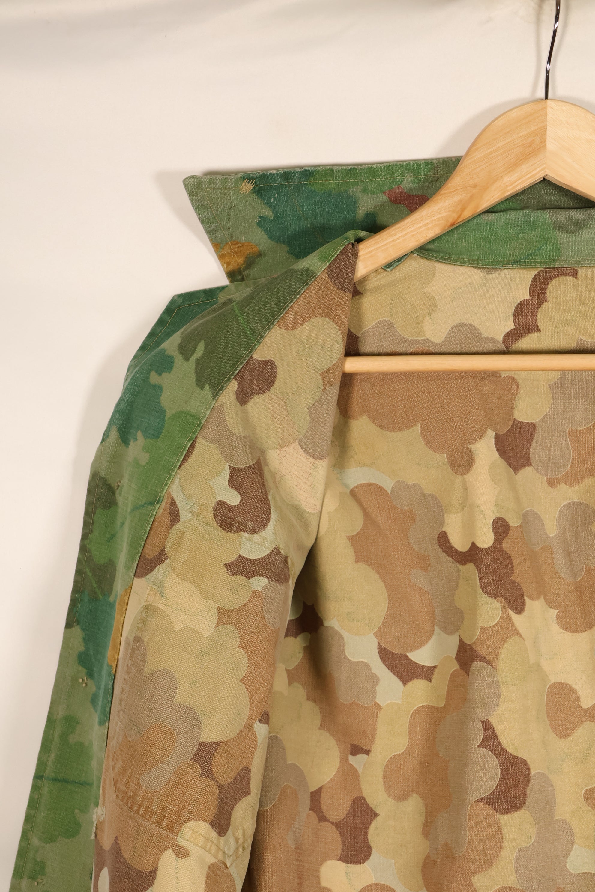 Late 1960s–Early 1970s: U.S. Marine Corps (USMC) Mitchell Camouflage Utility Shirt, Privately Procured, Tent Cloth