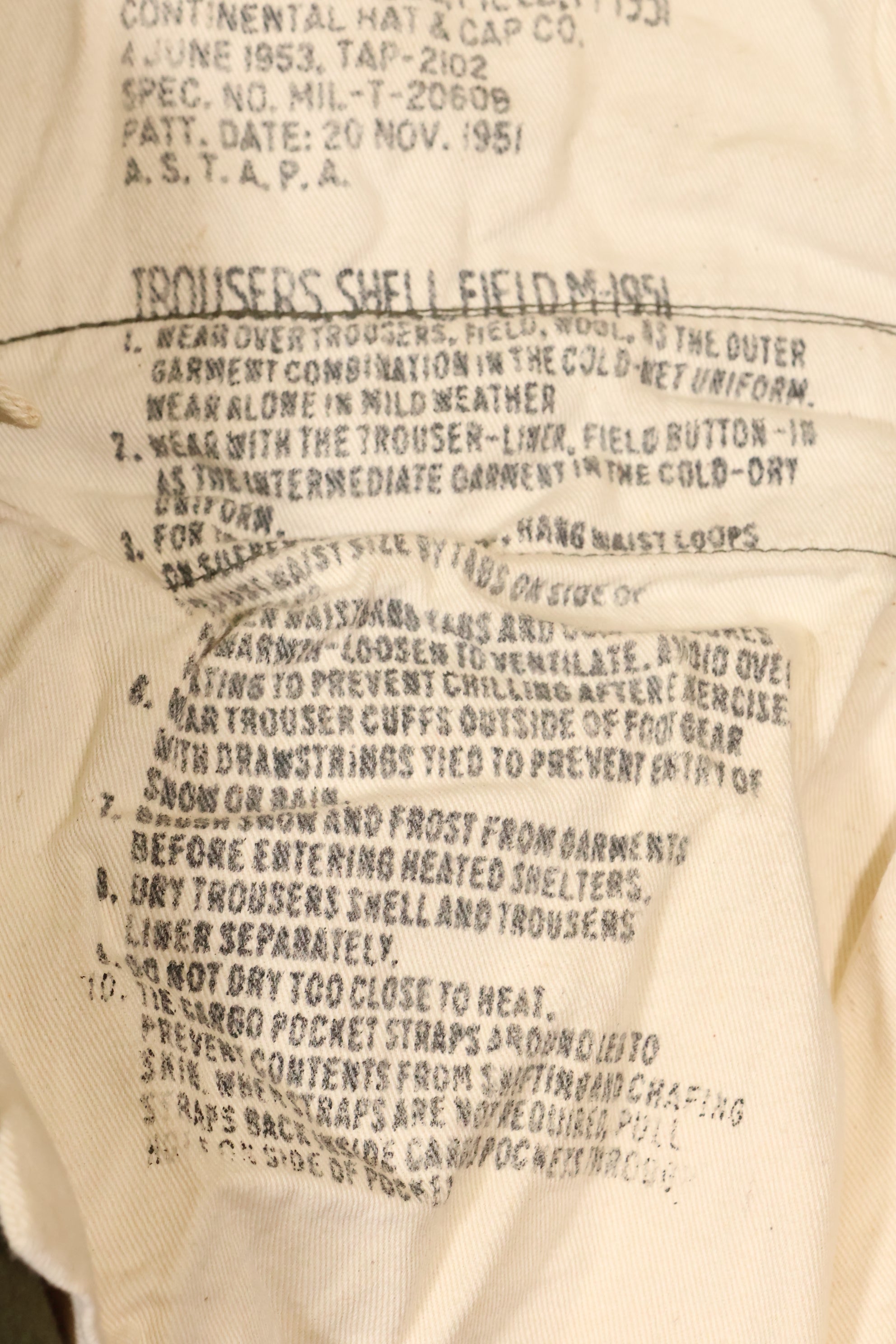 1953年契約　大きめサイズ　アメリカ軍　M-1951　フィールドパンツ　カーゴパンツ　中古品