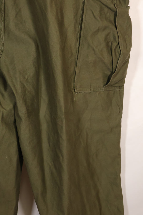 1953年契約　大きめサイズ　アメリカ軍　M-1951　フィールドパンツ　カーゴパンツ　中古品