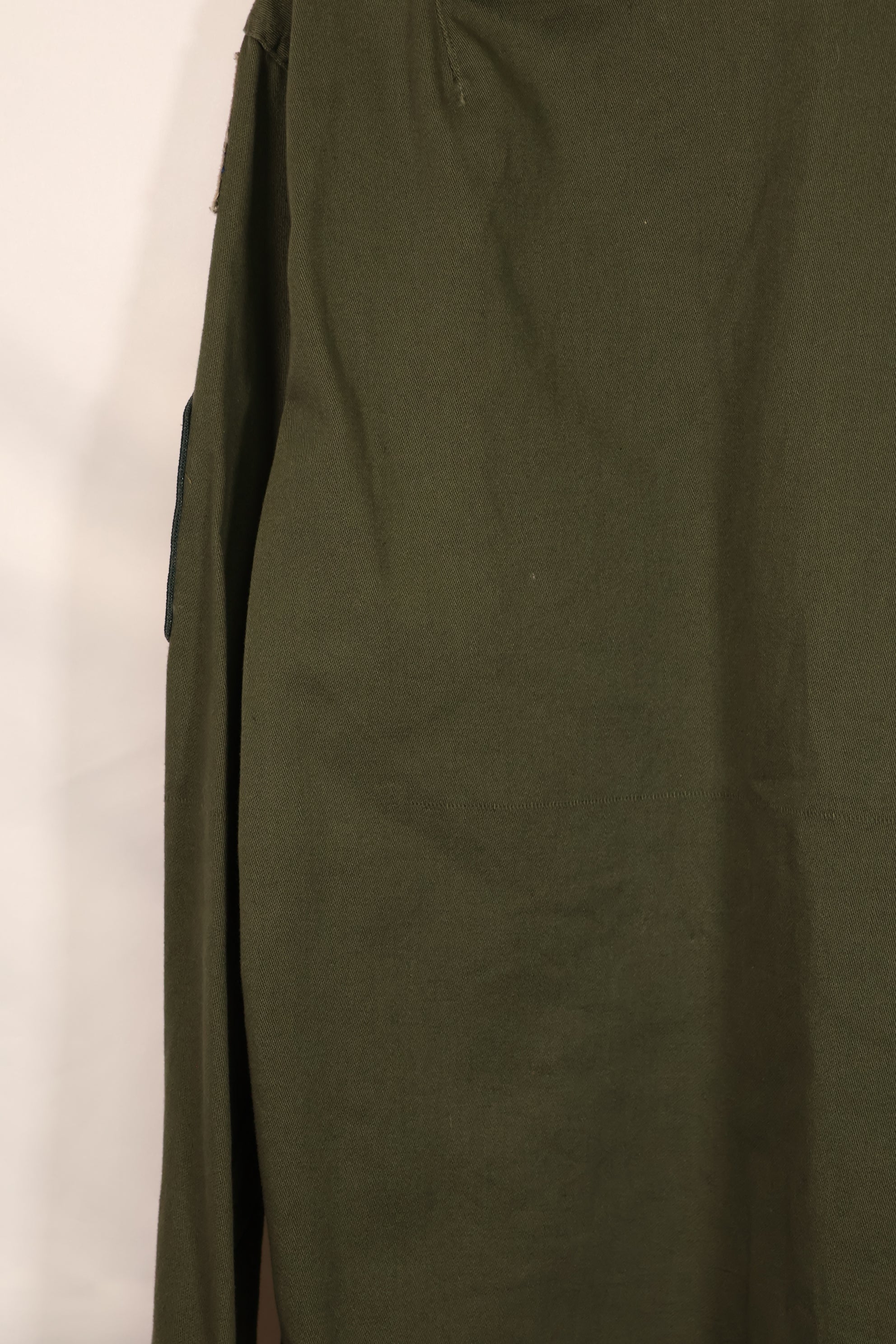 実物　アメリカ陸軍　OG-107 ユーティリティシャツ　パッチ付　パッチ後付け　中古品