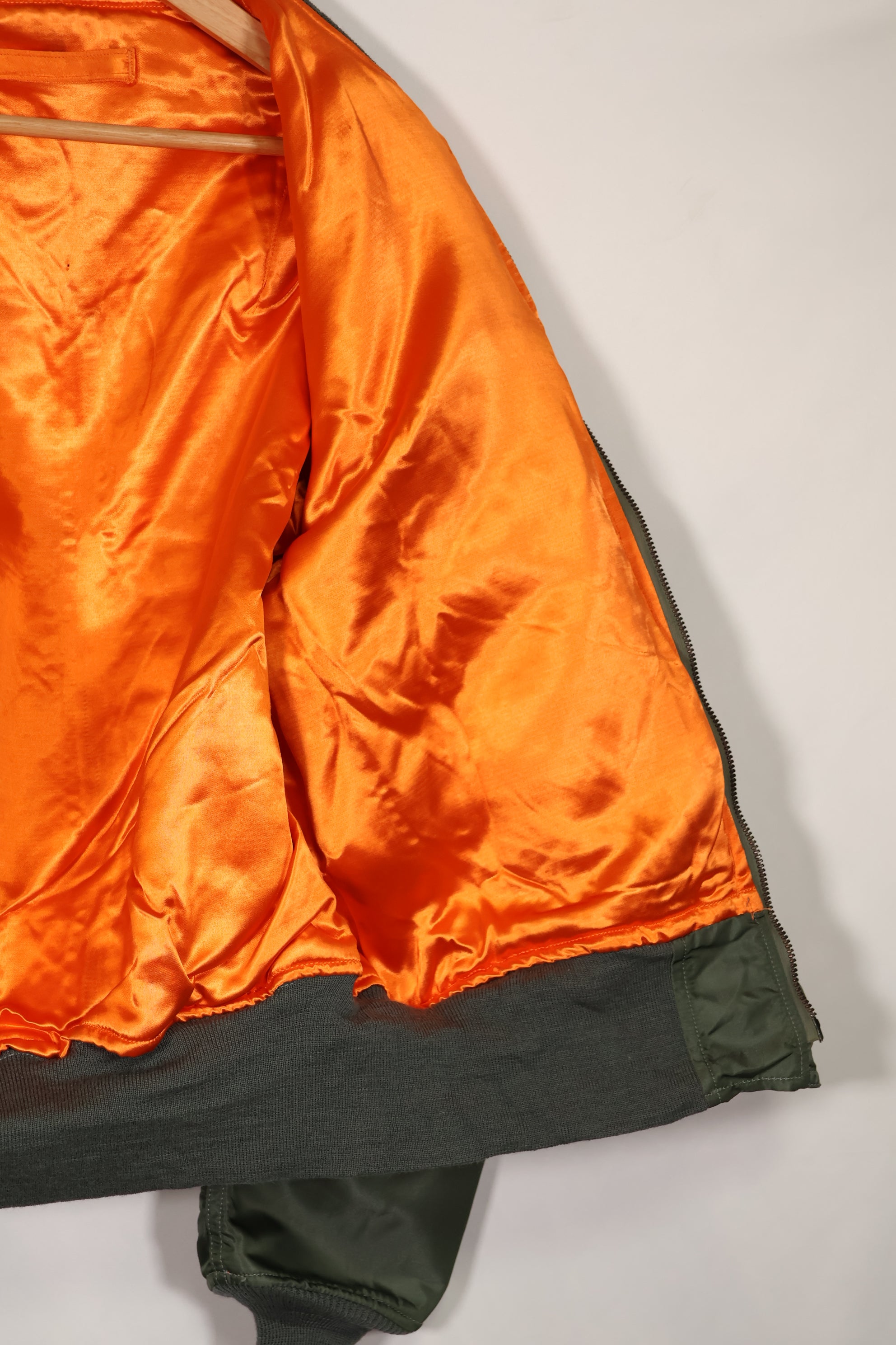 実物　デッドストック品　1961年製　アメリカ空軍　L2-B　フライトジャケット　サイズ：M