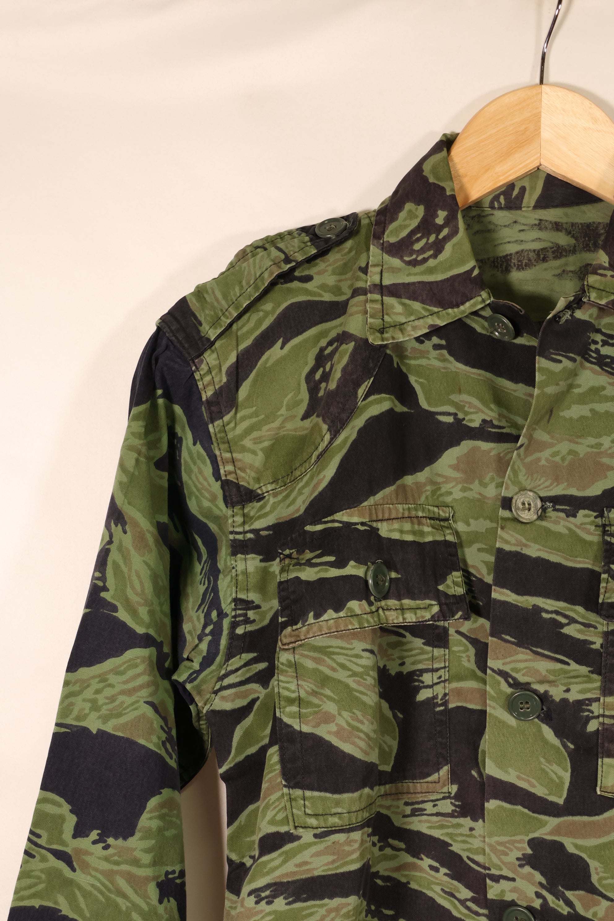 1960年代後半　南ベトナム海兵隊　VNMC　4th パターン　シーウェーブ　タイガーストライプ　シャツ　中古品