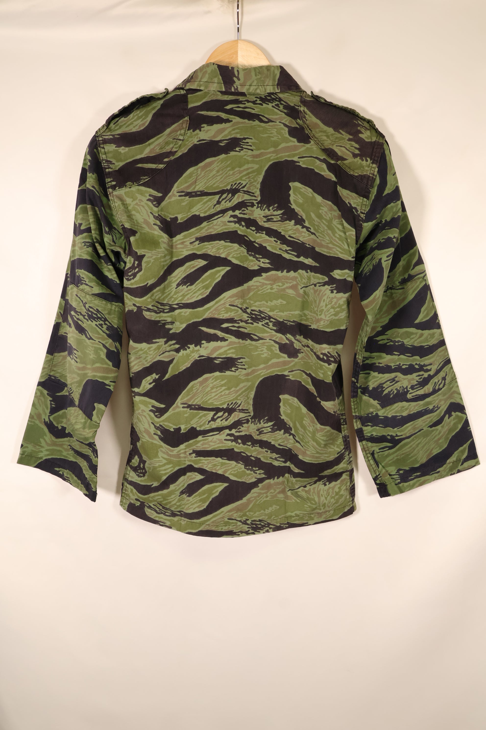 1960年代後半　南ベトナム海兵隊　VNMC　4th パターン　シーウェーブ　タイガーストライプ　シャツ　中古品