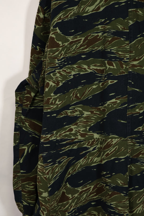 実物　1970年代　タイ製　タイタイガー　タイガーストライプパターン　ハンティングジャケット　中古品