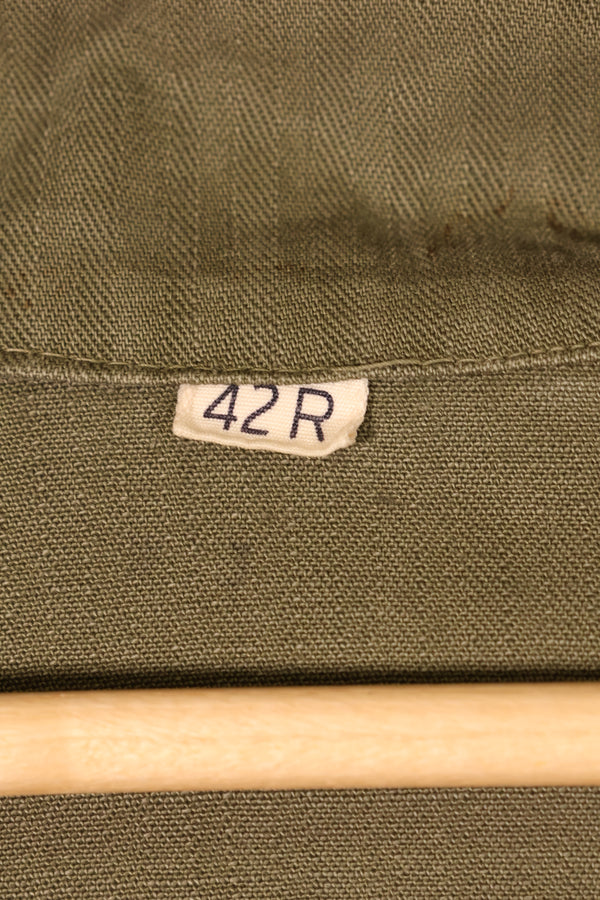 1940年代前半　サイズ 42R　アメリカ陸軍　M43 HBT ユーティリティジャケット　退色あり　中古品