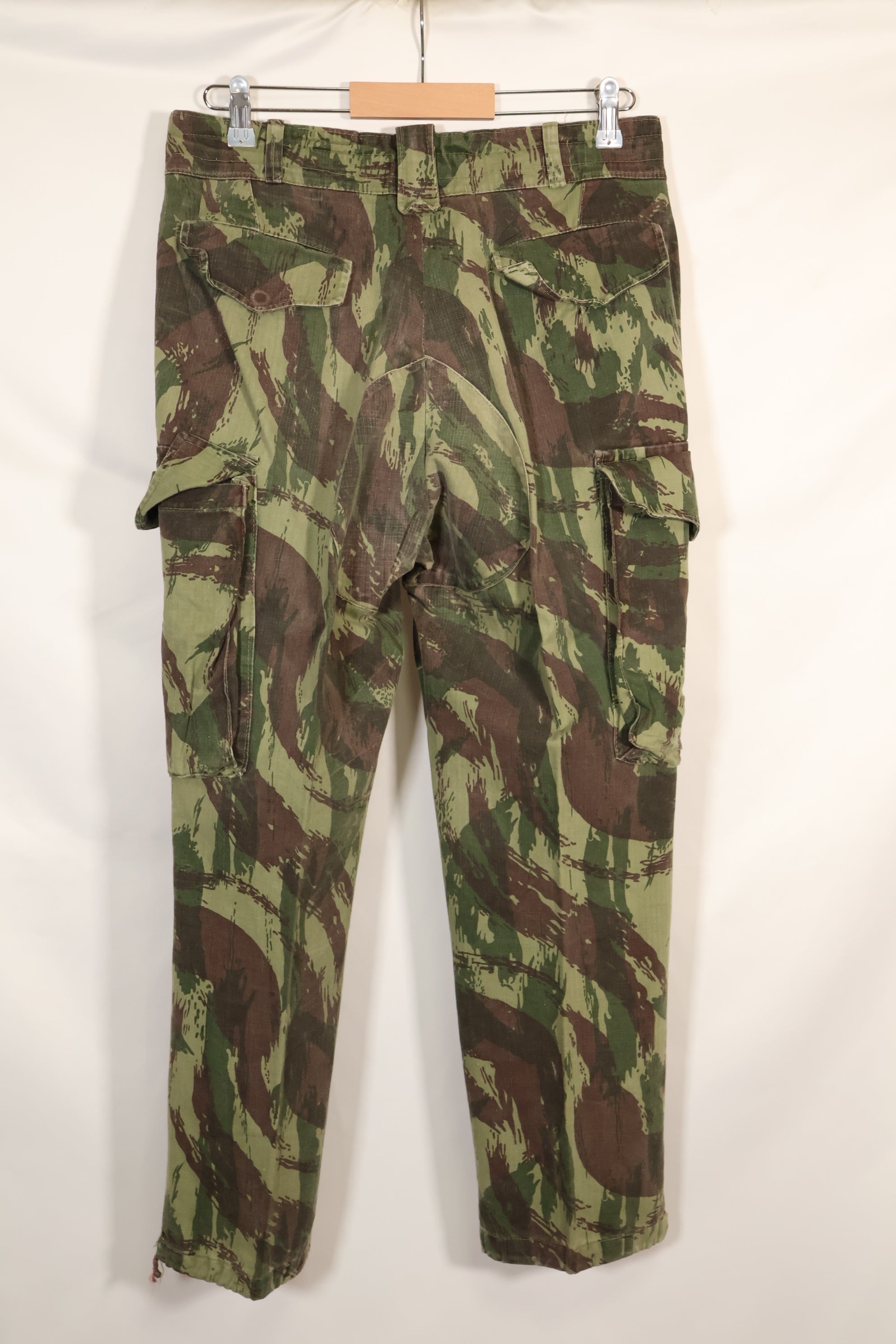 1960年代〜70年代　ポルトガル軍　リザード迷彩　カーゴパンツ　中古品