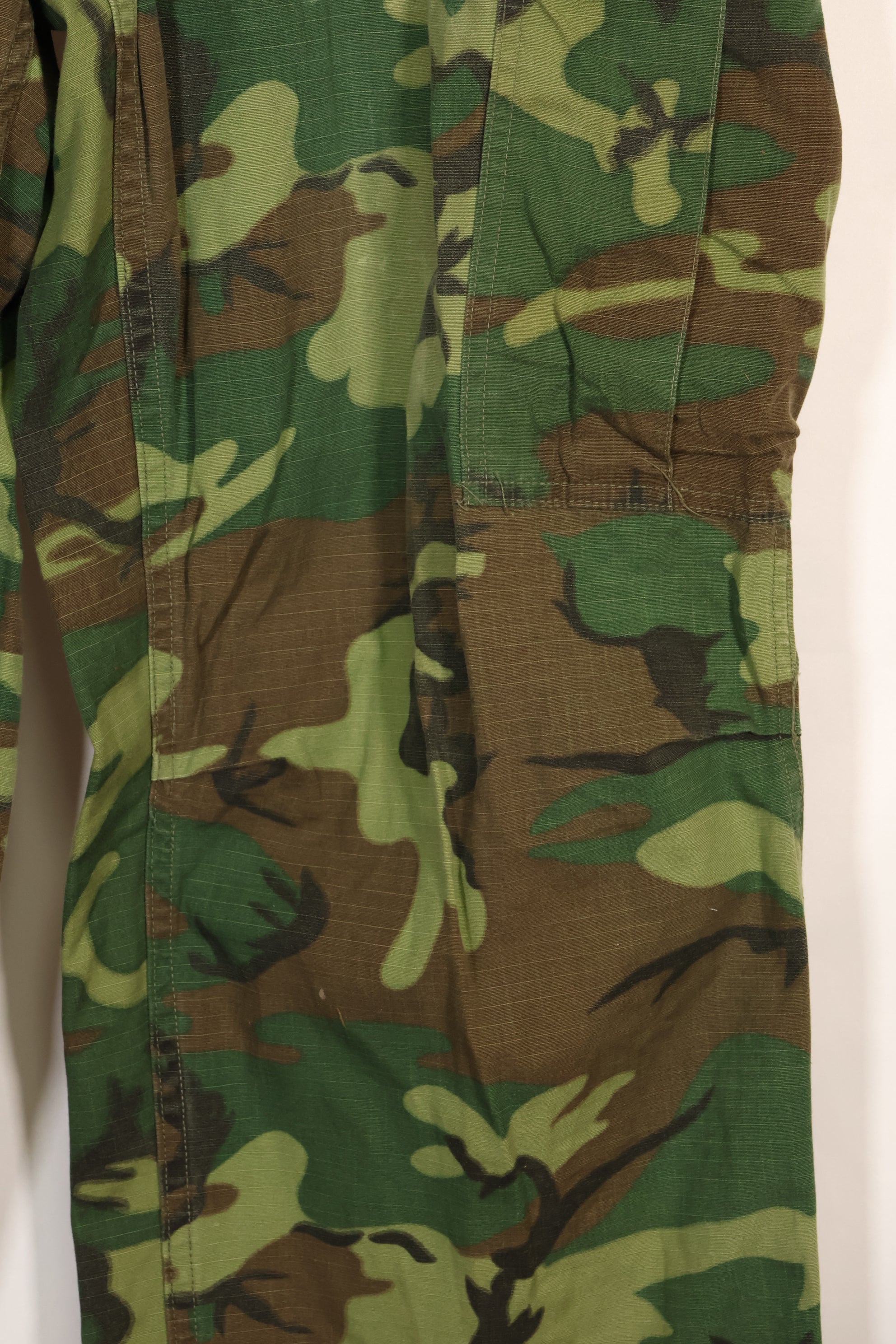 1969年契約　M-L　リップストップ生地　ERDL リーフ迷彩　パンツ　中古品