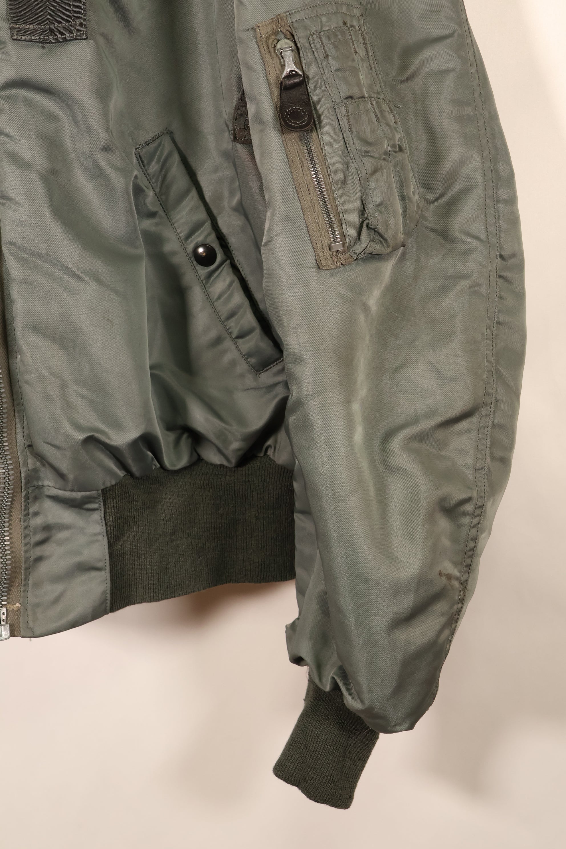 1950年代前半　サイズ 38　アメリカ空軍　USAF　B-15D　フライトジャケット　モーディファイ　中古品