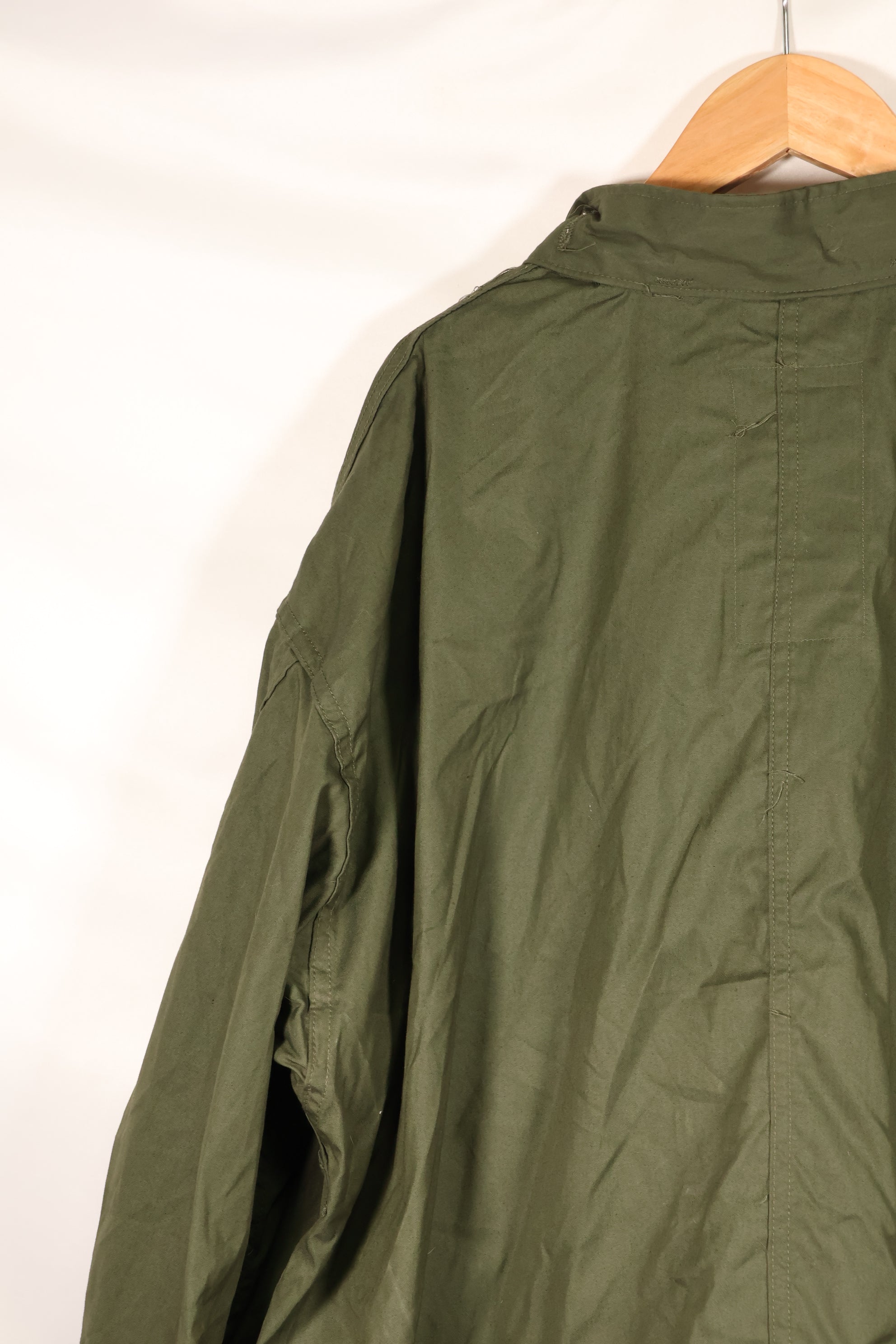 1983年合同中号M65野战派克大衣，鱼尾式，几乎全新，仅外壳。
