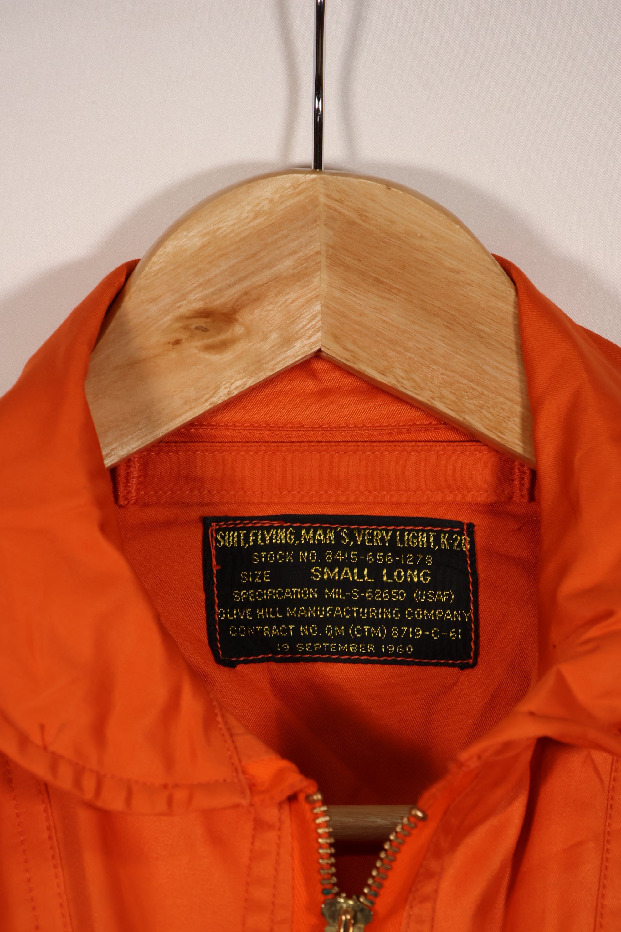 実物　1961年製　アメリカ空軍　USAF K2-B　未使用品　レスキューオレンジ色