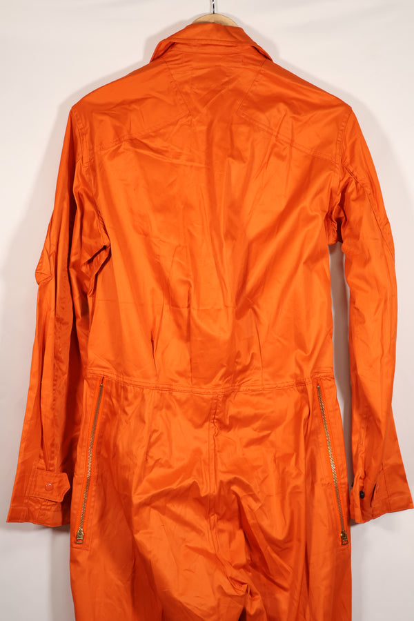 実物　1961年製　アメリカ空軍　USAF K2-B　未使用品　レスキューオレンジ色