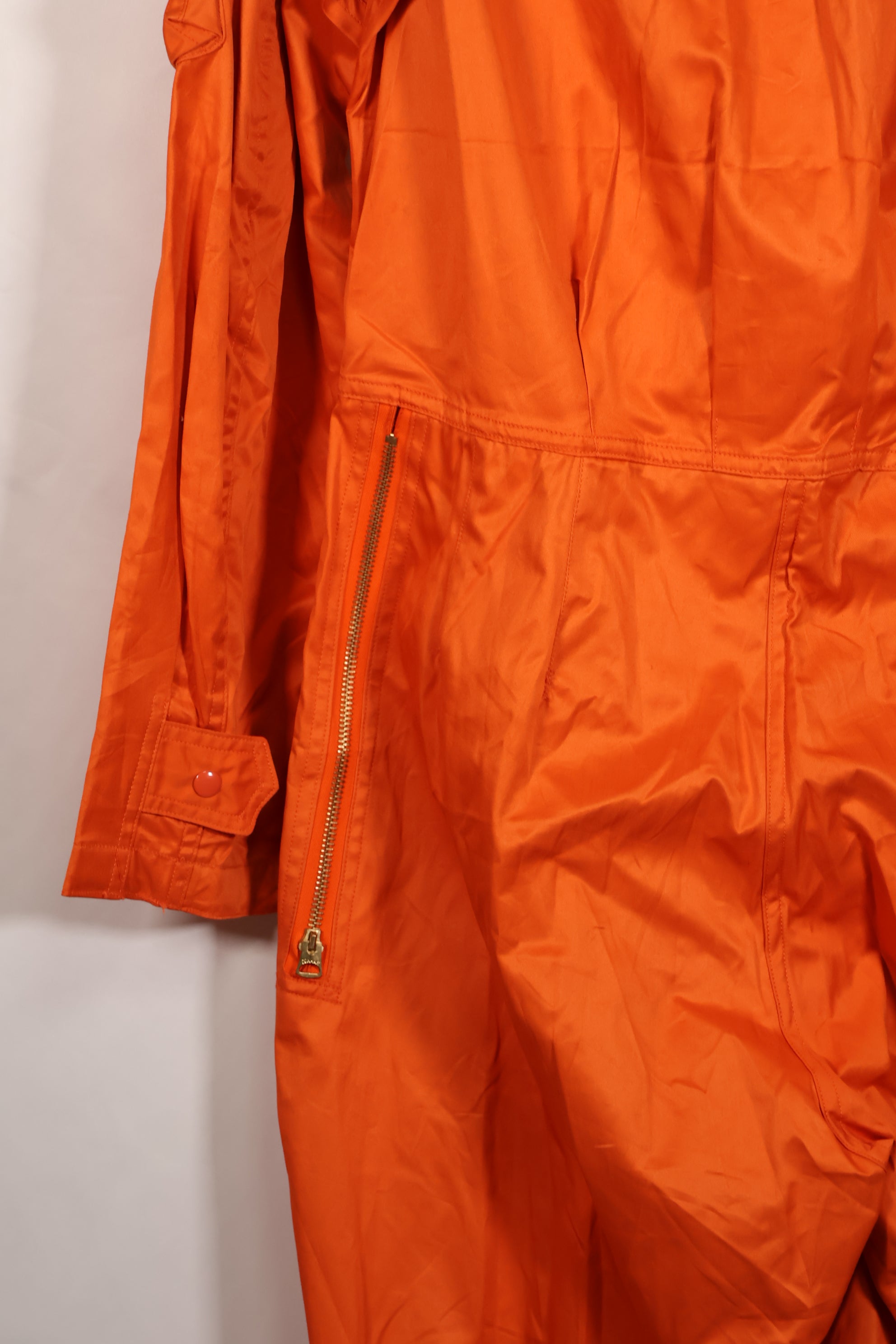 実物　1961年製　アメリカ空軍　USAF K2-B　未使用品　レスキューオレンジ色