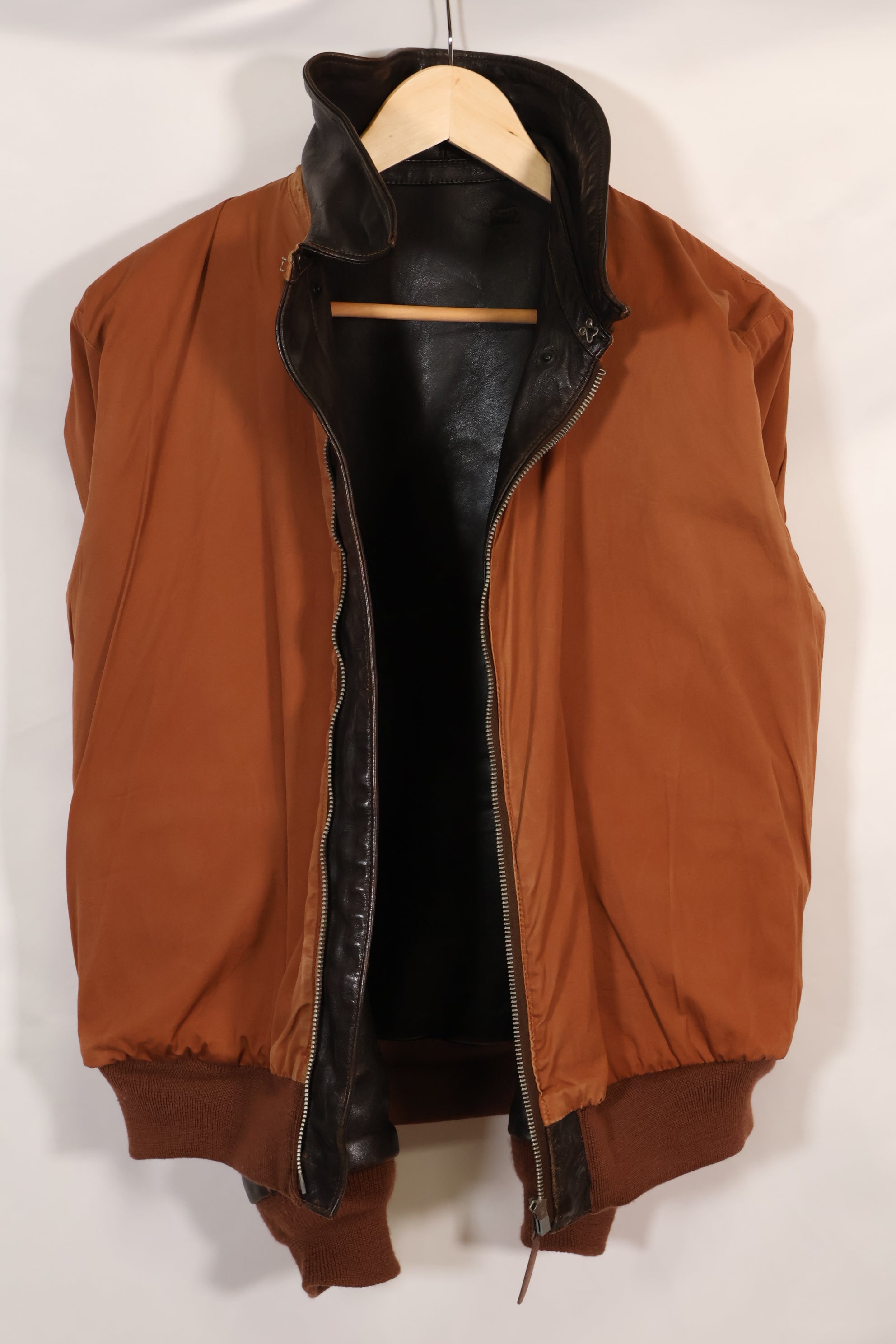 2000年代製　サイズ 44　リアルマッコイズ製　A-2 フライトジャケット　リブリペア済　中古品