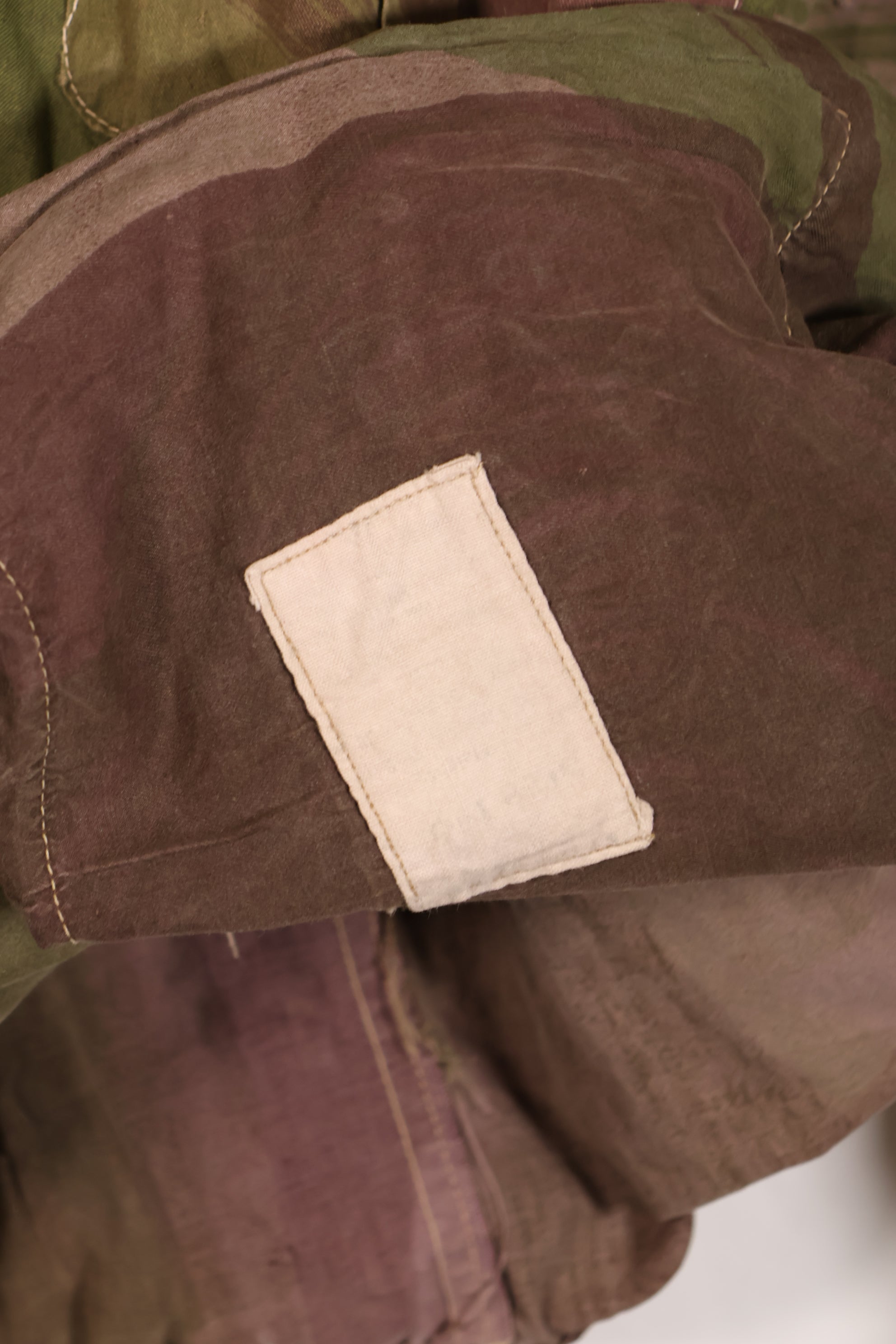 実物　イギリス軍　SAS スモック　WINDPROOF 迷彩スモック　サイズ不明　傷　補修あり　中古品