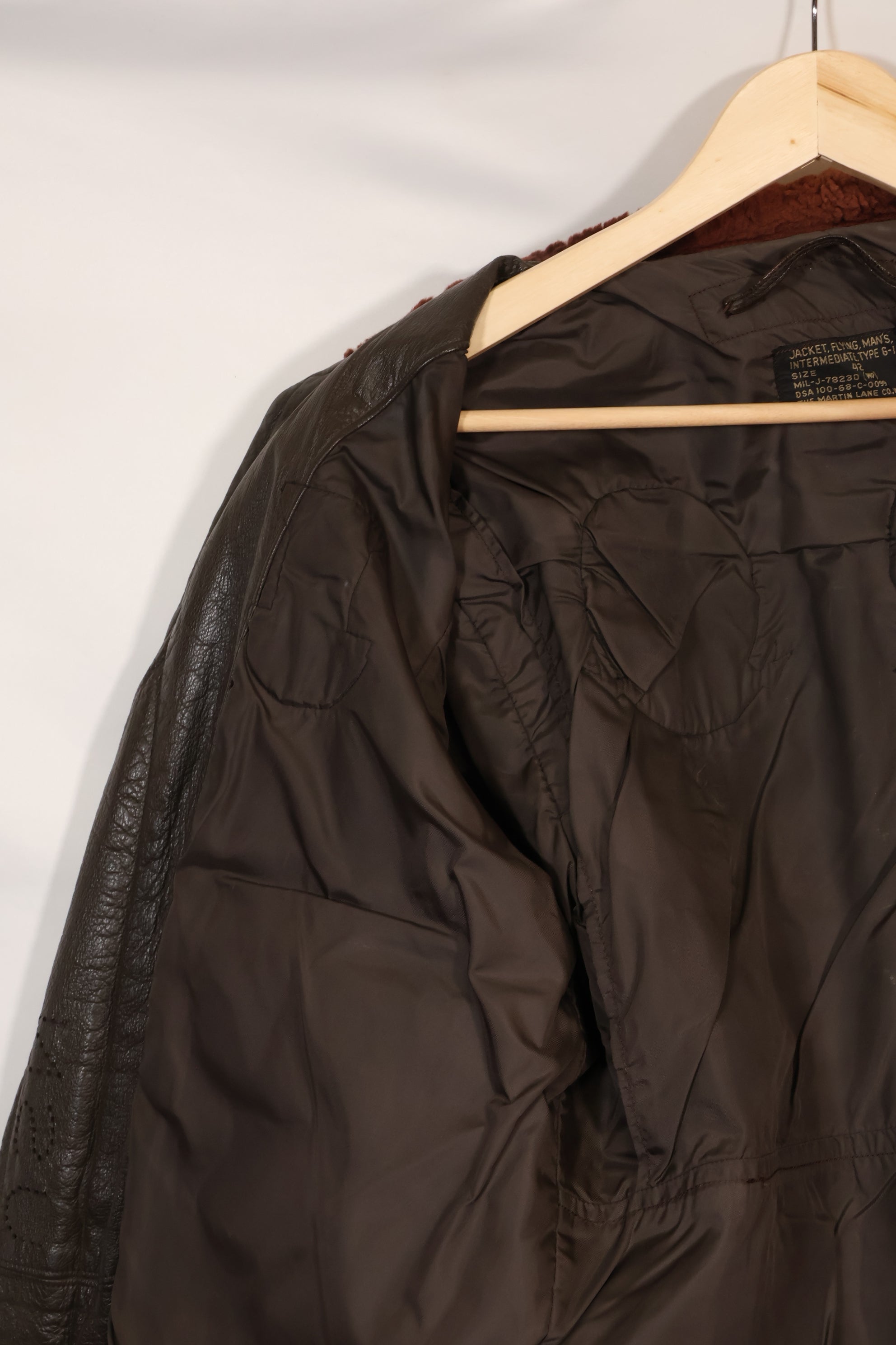 1968年契約　サイズ42 アメリカ海軍　G-1 フライトジャケット　FAIRECONRON ONE　中古品