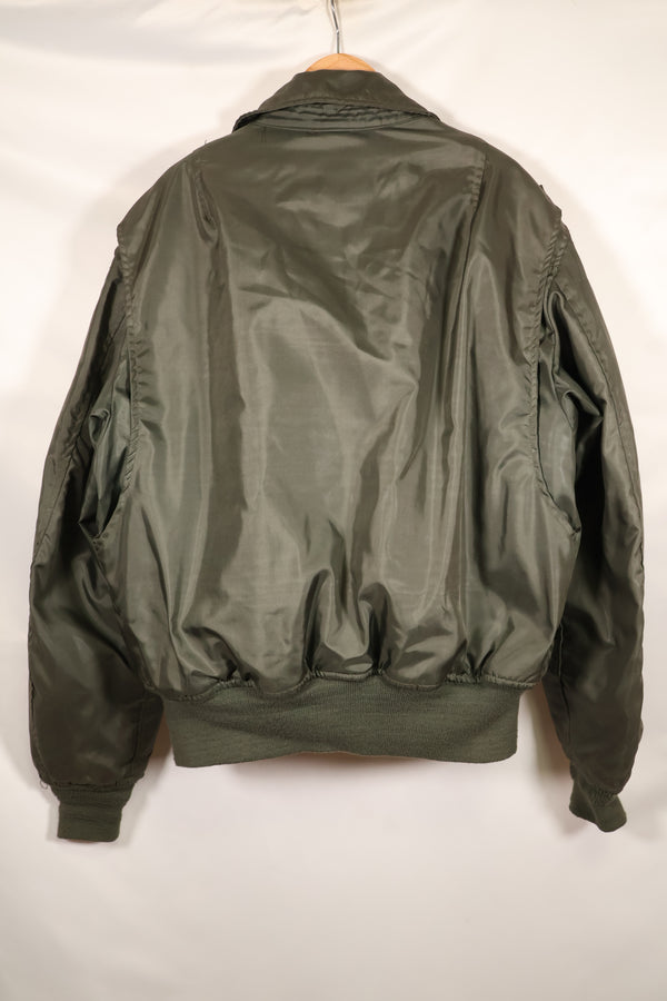 1975 Contract LARGE US Navy CWU-45P Flight Jacket with Intermediates Pockets Used