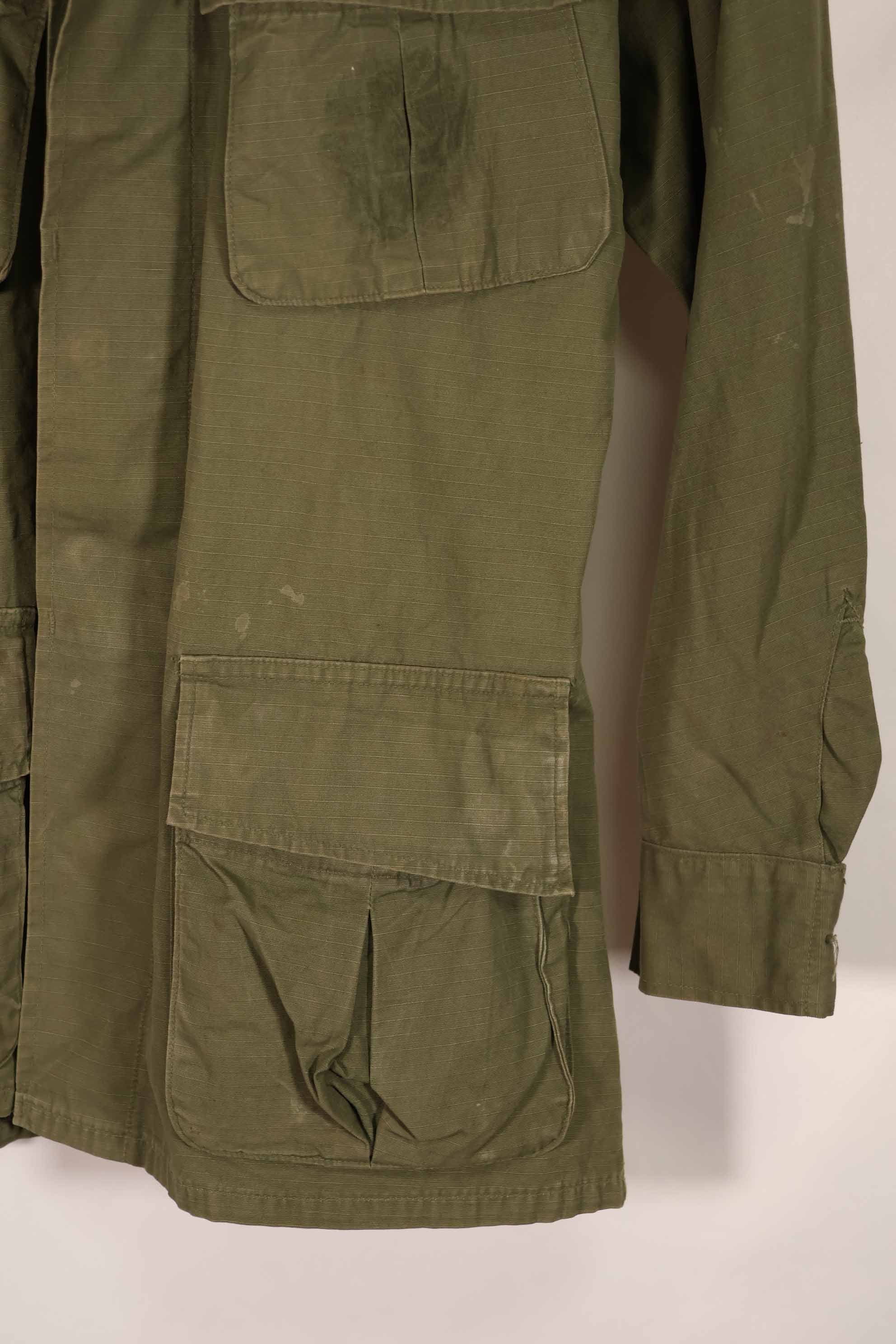 正品 1968 年第四款丛林迷彩夹克，短袖，二手