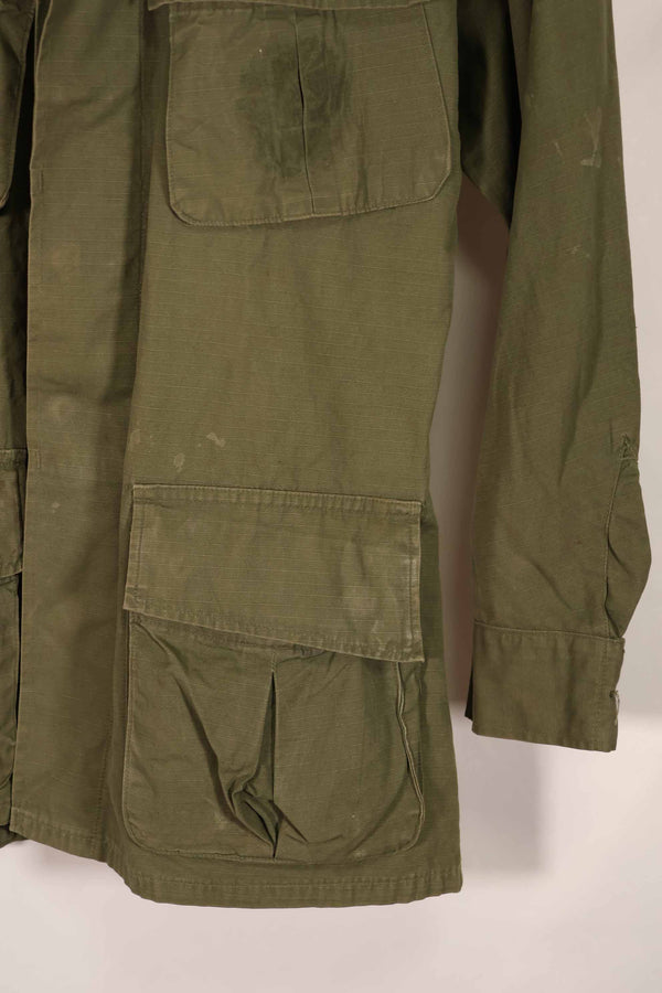 正品 1968 年第四款丛林迷彩夹克，短袖，二手