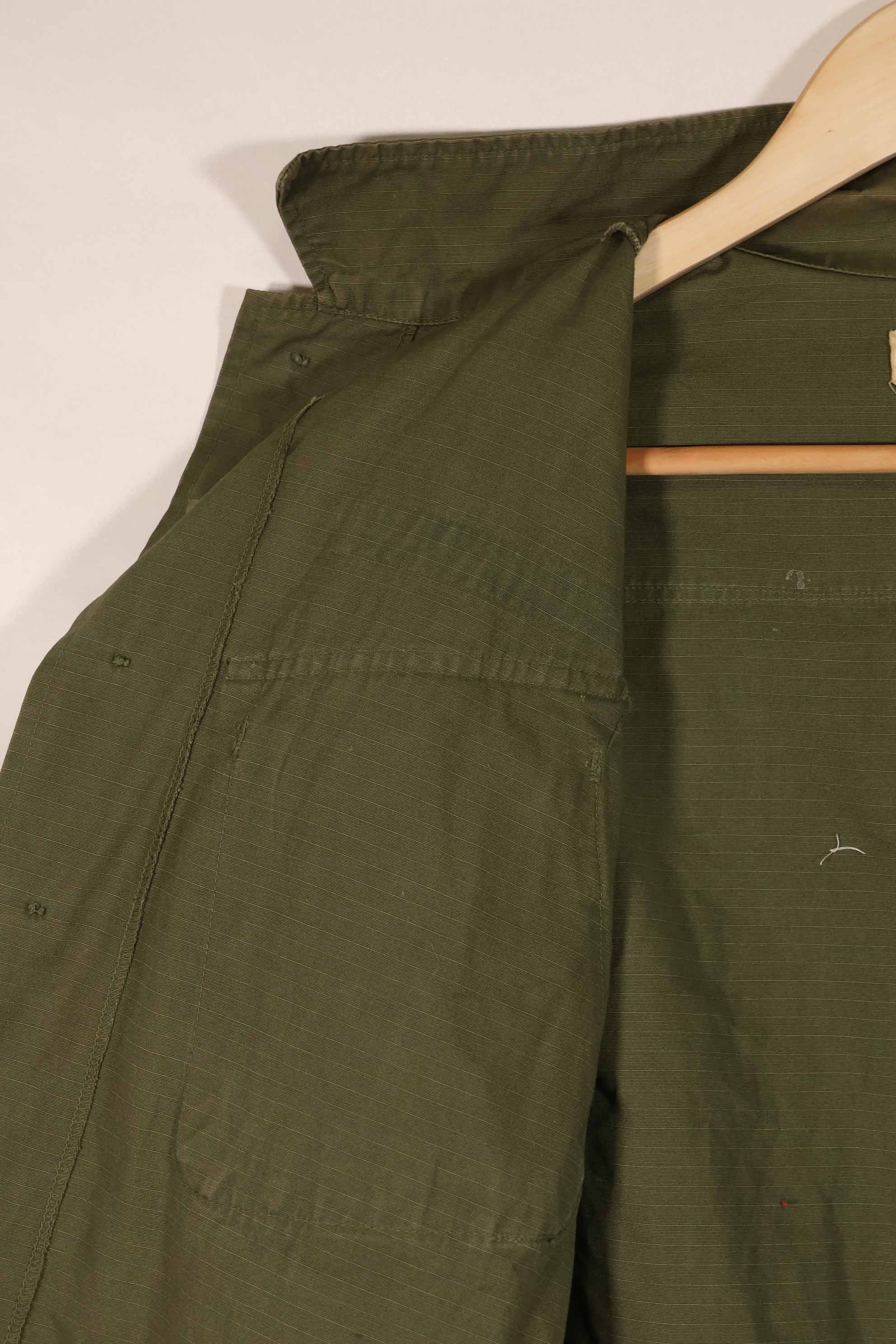 正品 1968 年第四款丛林迷彩夹克，短袖，二手