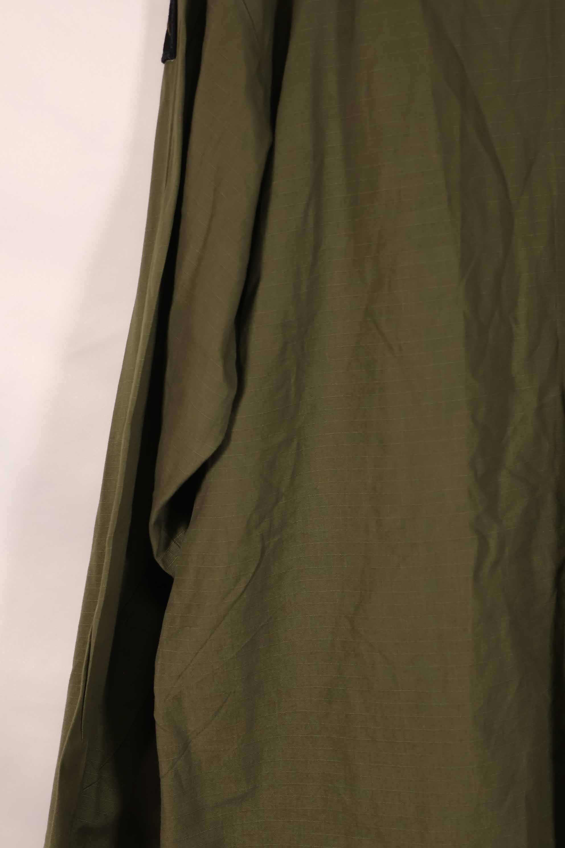 正品 1969 年第四版丛林迷彩夹克，LL 码，带陆军臂章，二手