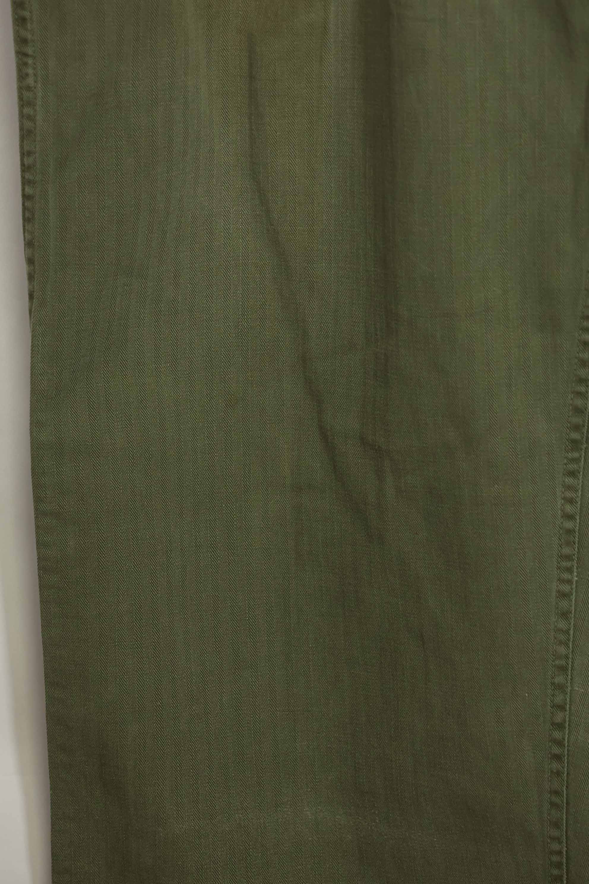 1940年代　アメリカ陸軍　HBT ユーティリティパンツ　大きめサイズ　傷あり　中古品