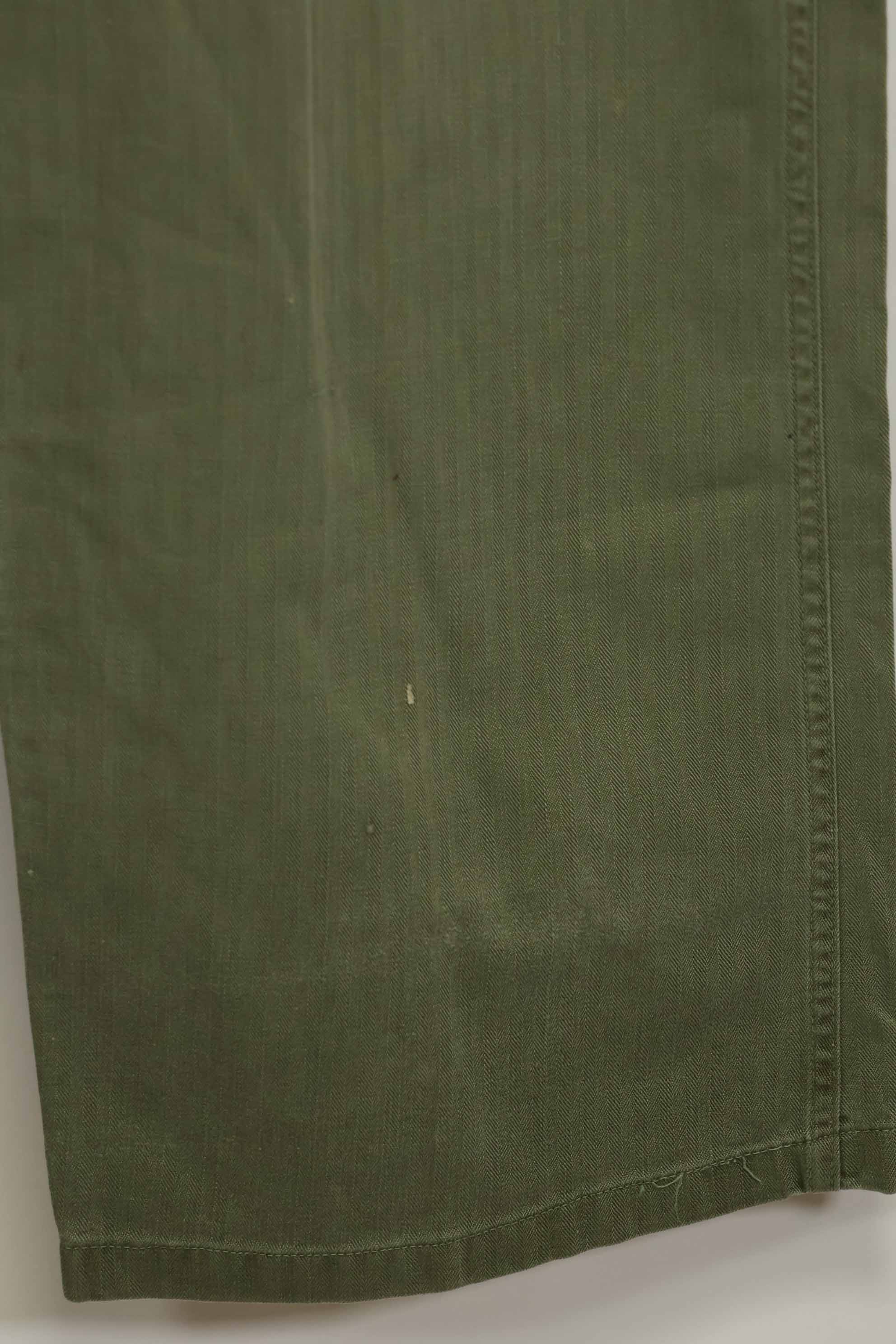 1940年代　アメリカ陸軍　HBT ユーティリティパンツ　大きめサイズ　傷あり　中古品