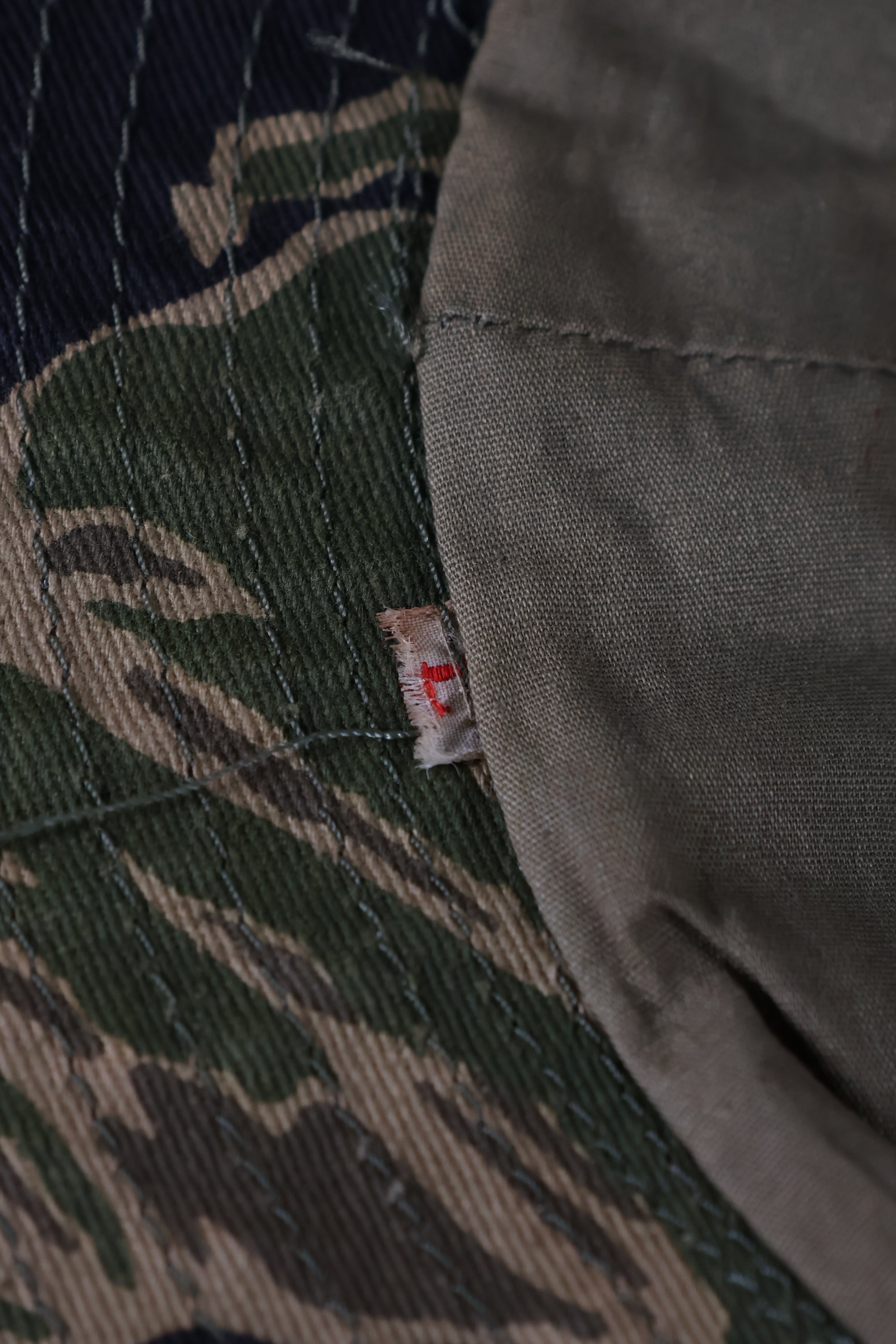 実物　沖縄タイガーパターン　タイガーストライプ　ブーニーハット　大きめサイズ　中古品