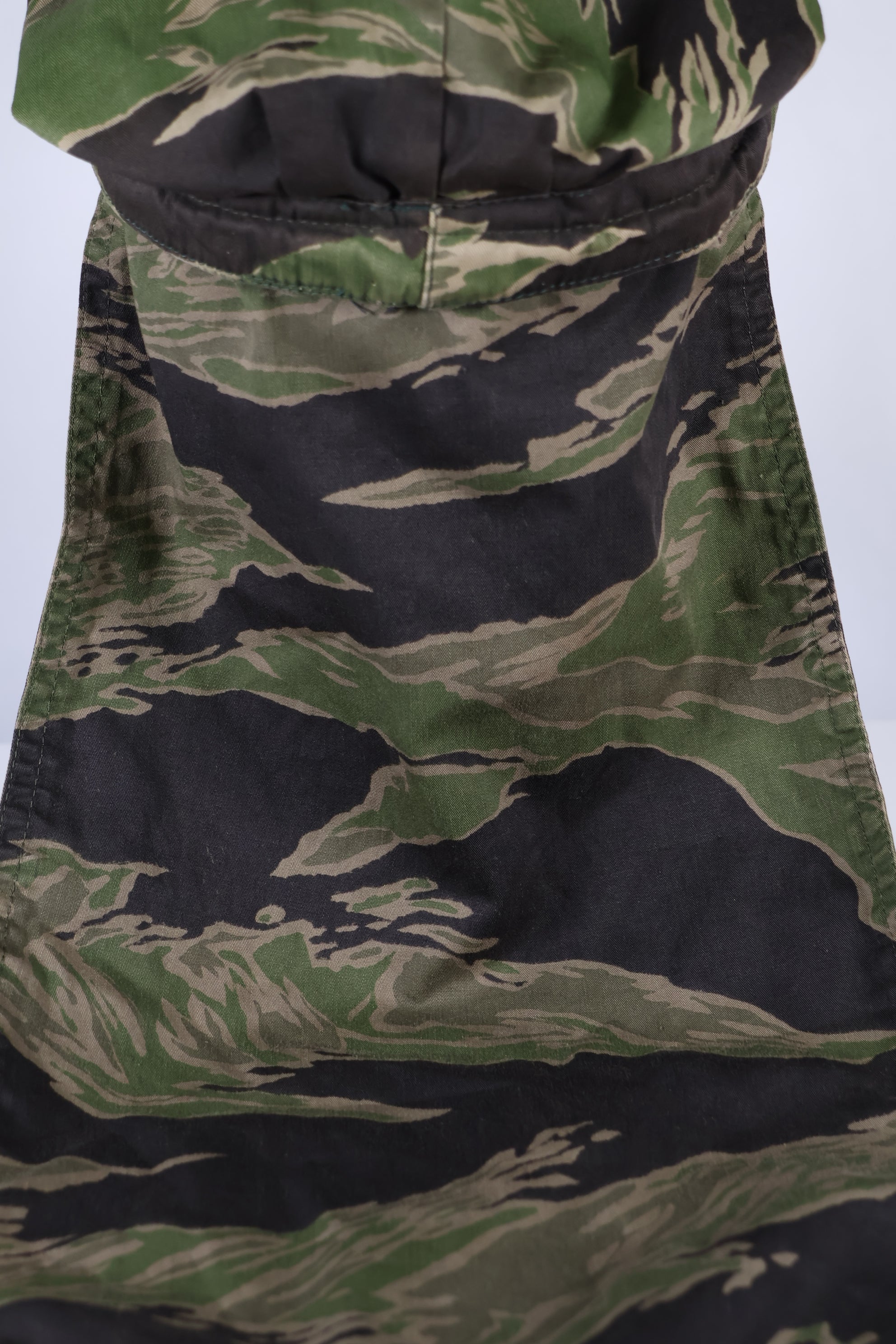 実物　沖縄タイガー　タイガーストライプ　CIDG パトロールキャップ　ロングネックフラップ　中古品