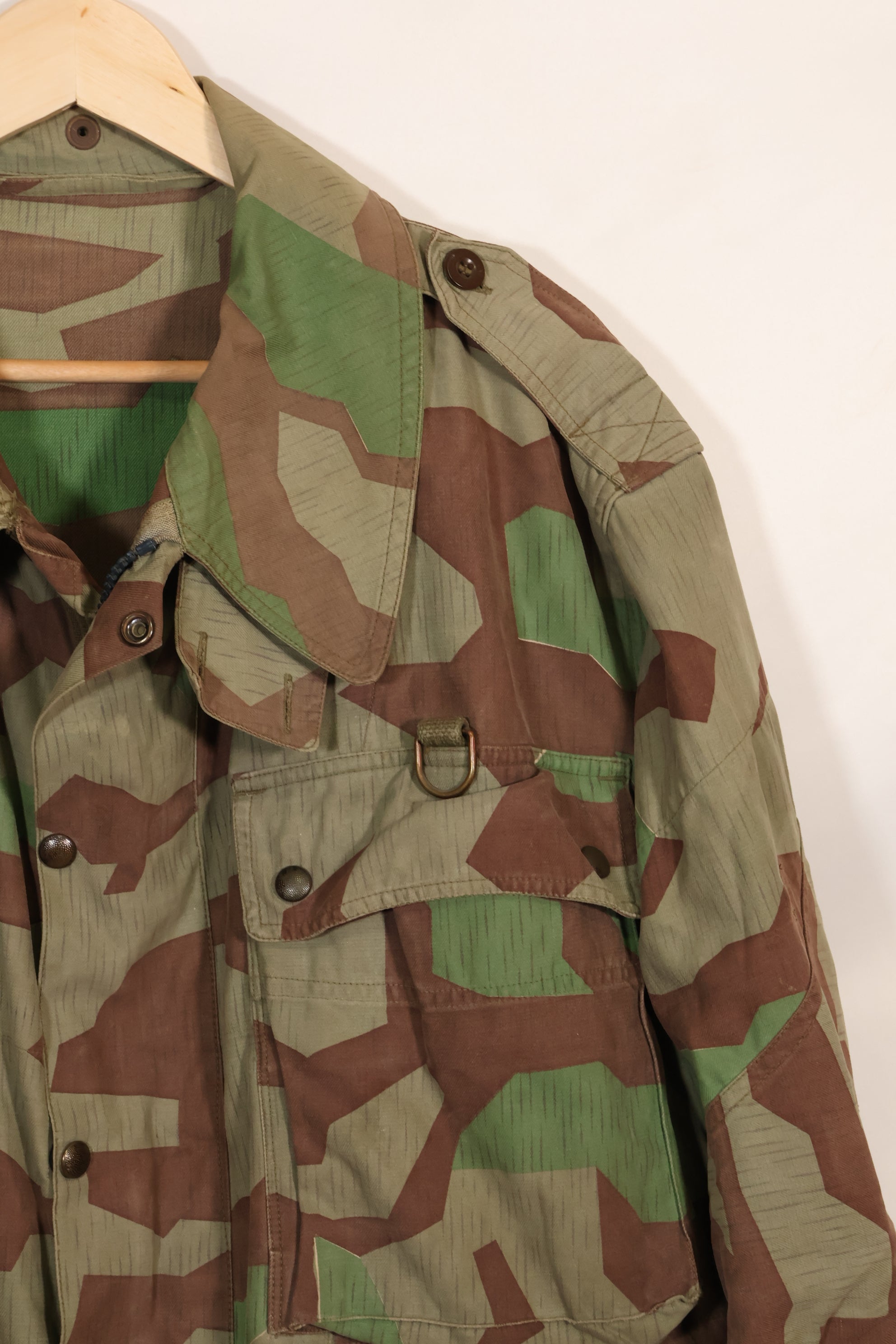 1950s West German splinter camouflage paratrooper jacket, used.