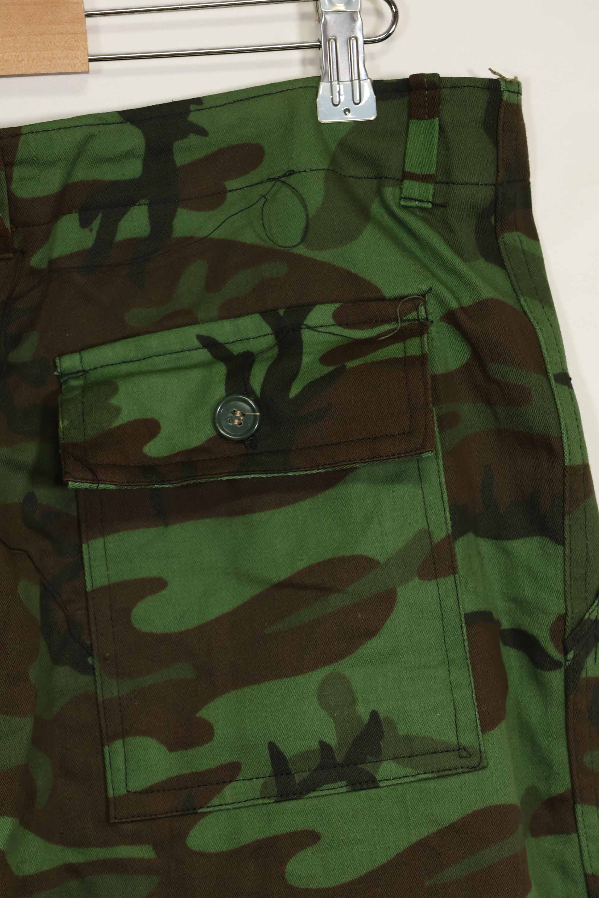 1960年代　米軍アドバイザー　ARVN　BDQレンジャー　大きめ　リーフ迷彩パンツ　未使用品