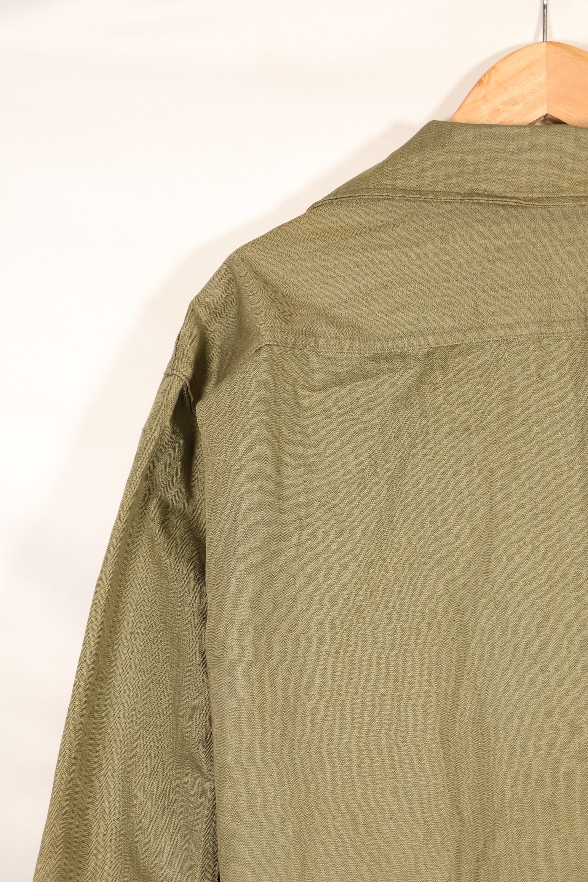 1940s 44R U.S. Army M-41 HBT utility jacket, almost unused.