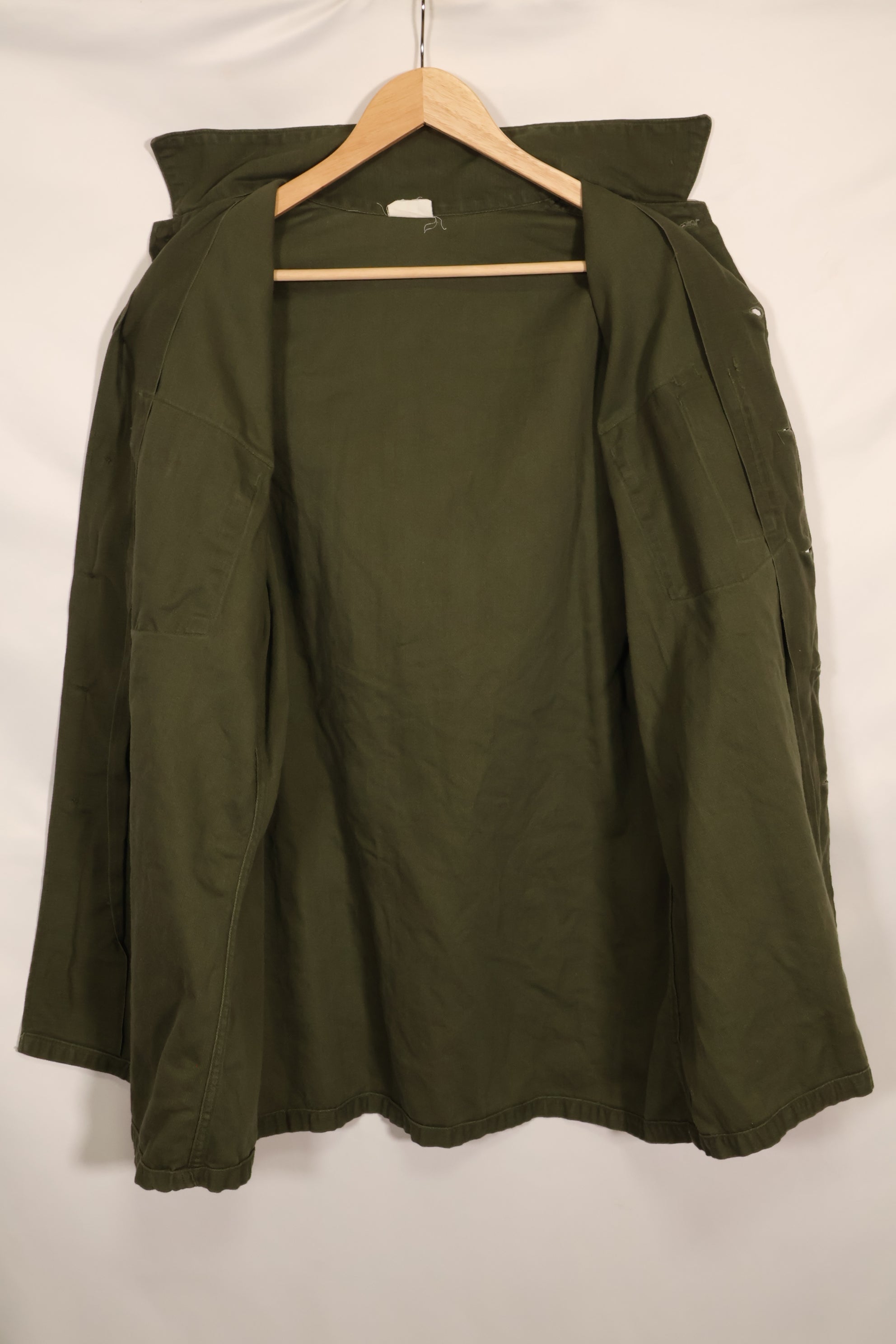 1967年契約　17 1/2 × 36 USMC　アメリカ海兵隊　OG-107 ユーティリティシャツ　中古品　大きめサイズ