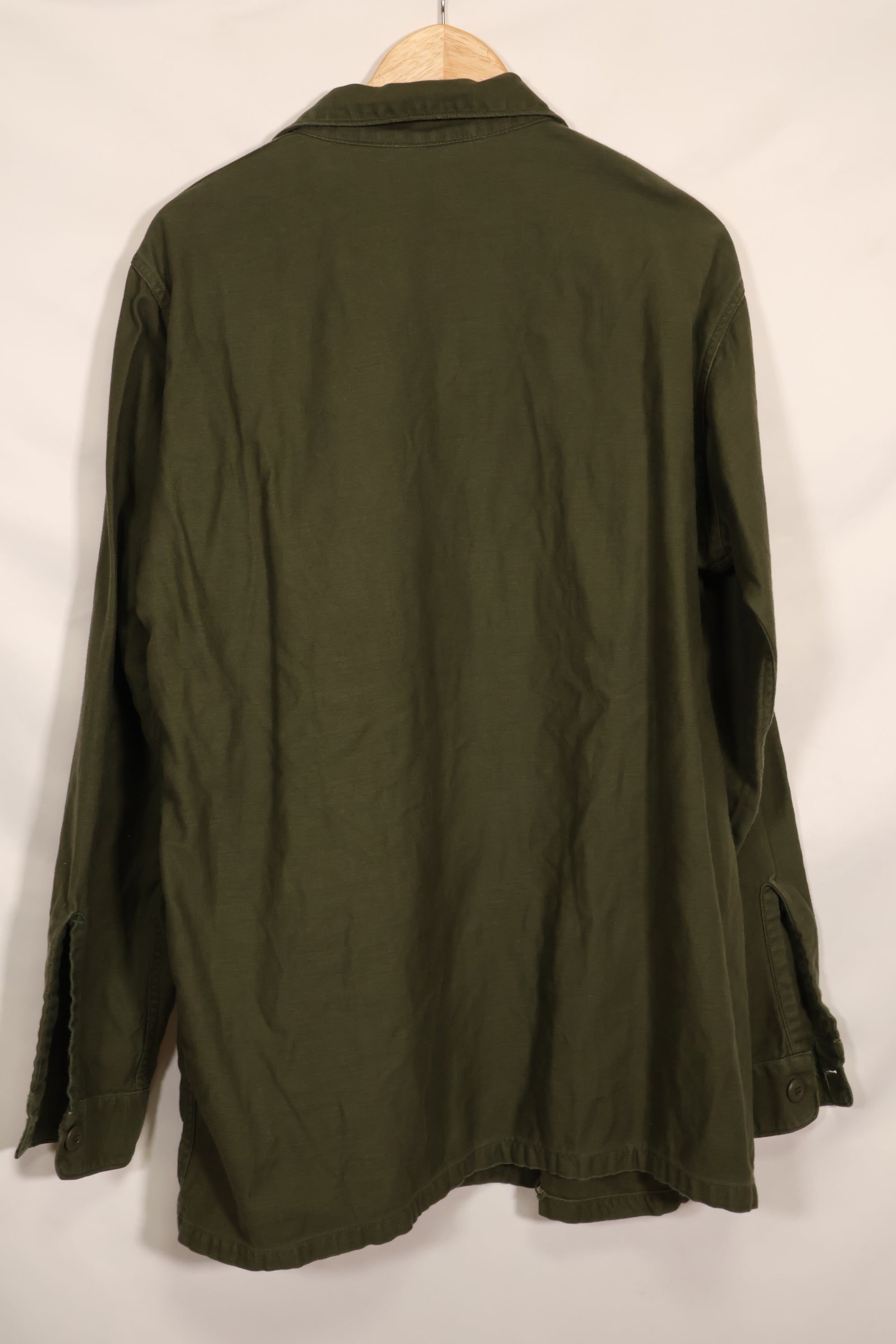 1967年契約　17 1/2 × 36 USMC　アメリカ海兵隊　OG-107 ユーティリティシャツ　中古品　大きめサイズ