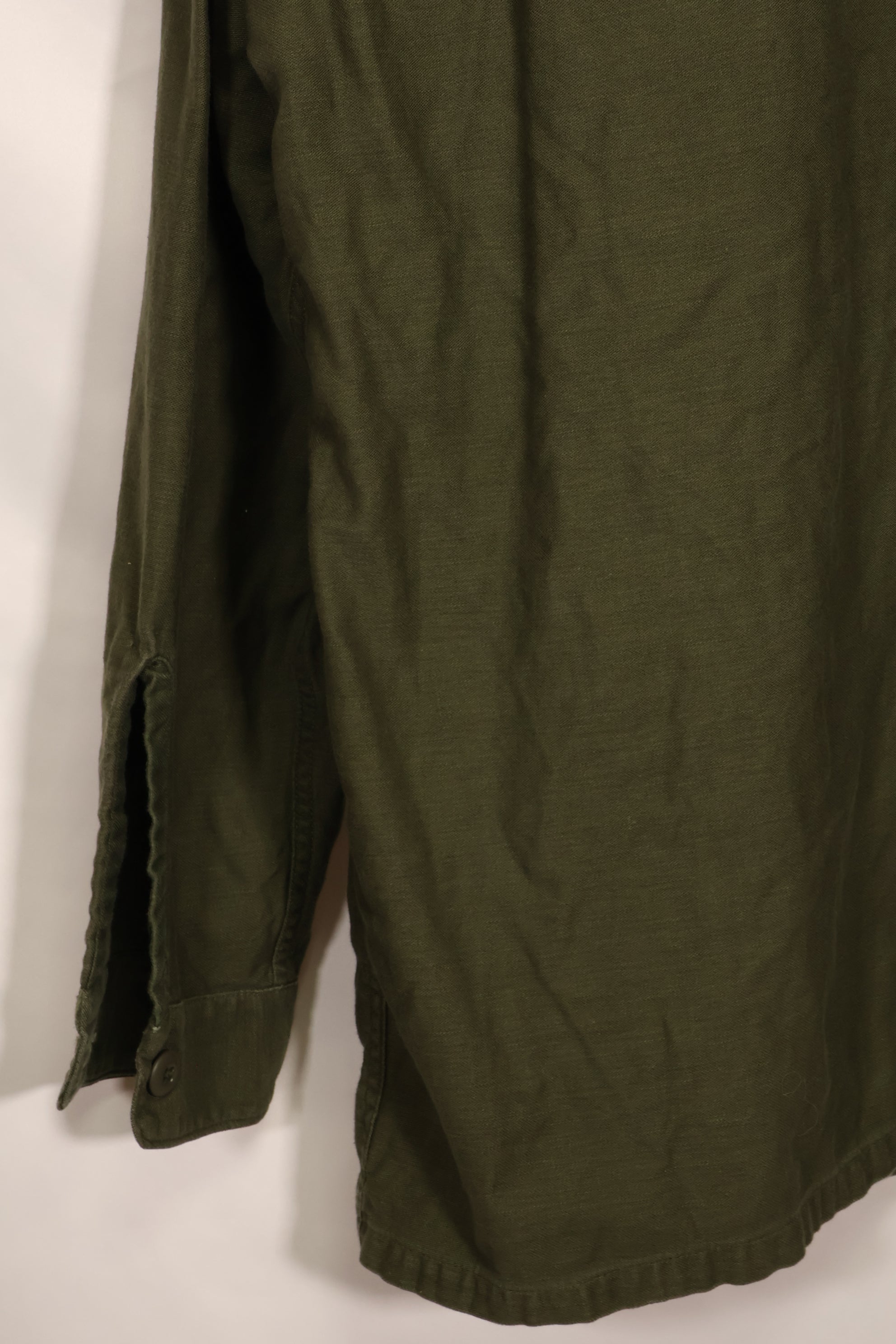 1967年契約　17 1/2 × 36 USMC　アメリカ海兵隊　OG-107 ユーティリティシャツ　中古品　大きめサイズ