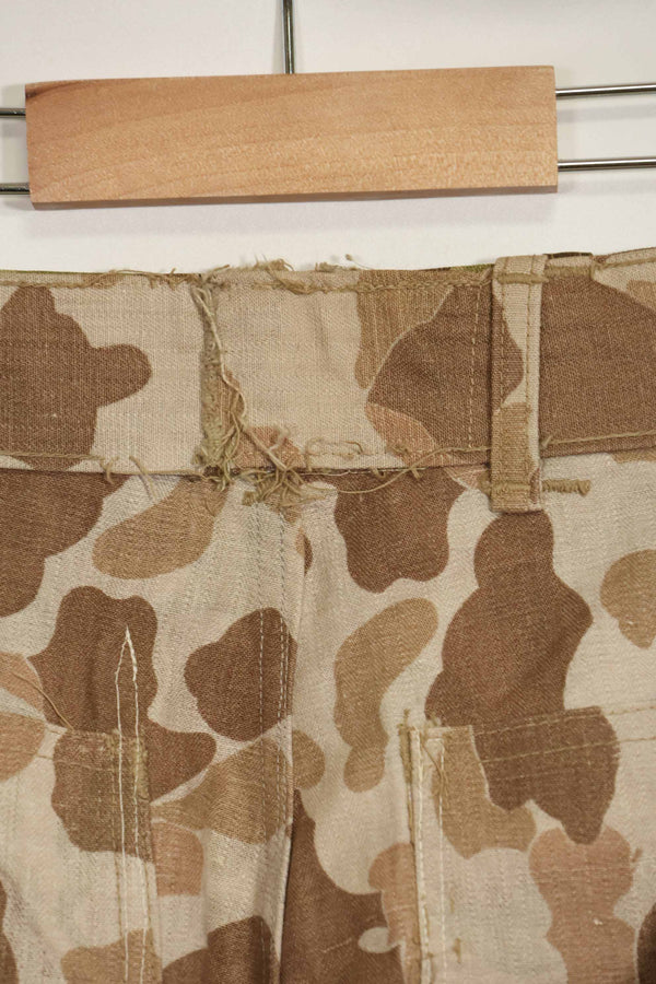 1940s U.S. Marine Corps P-42 Frogskin camouflage pants with local modifications, good condition, used.