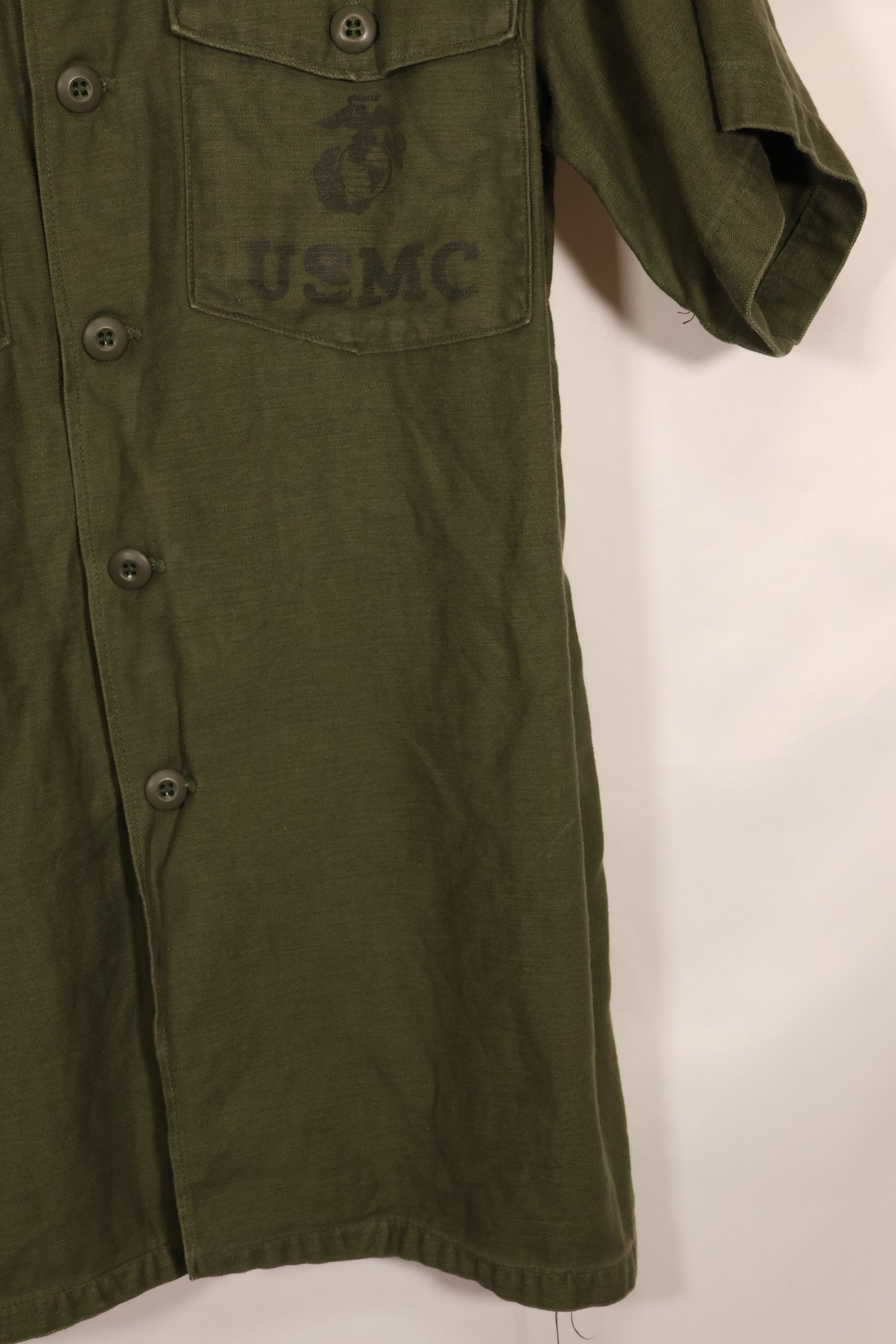 1967 Contract 17 1/2 x 36 USMC US Marine Corps short sleeve OG-107 utility shirt, used, large size.