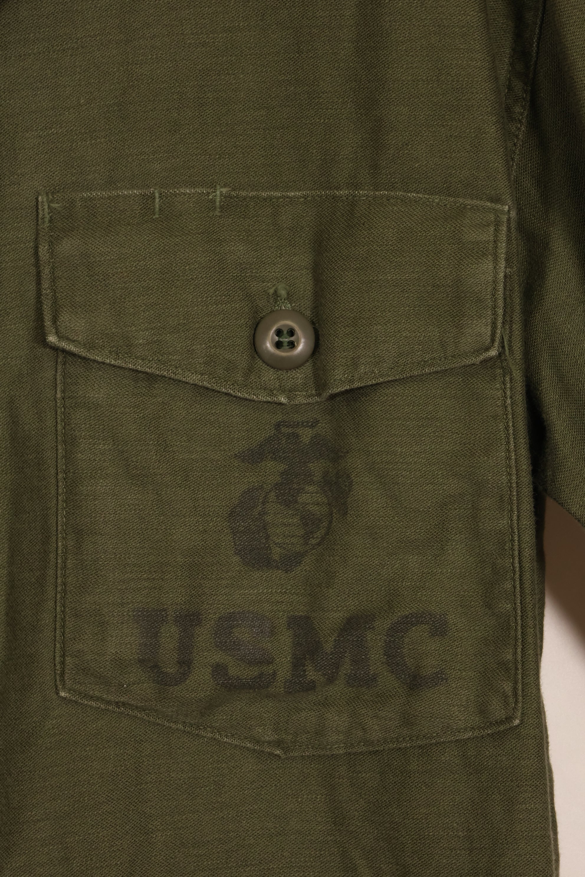 1967 Contract 17 1/2 x 36 USMC US Marine Corps short sleeve OG-107 utility shirt, used, large size.