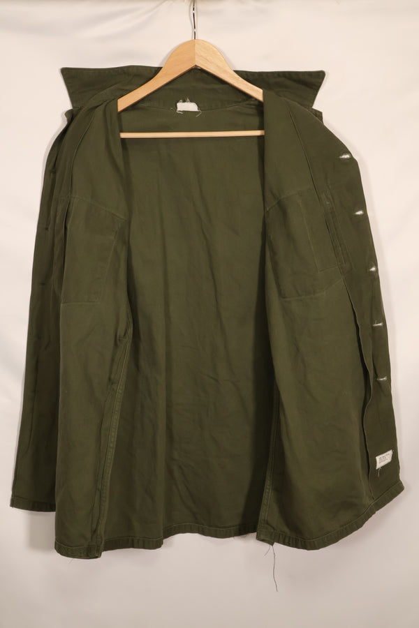 1967 Contract 17 1/2 x 36 USMC US Marine Corps short sleeve OG-107 utility shirt, used, large size.