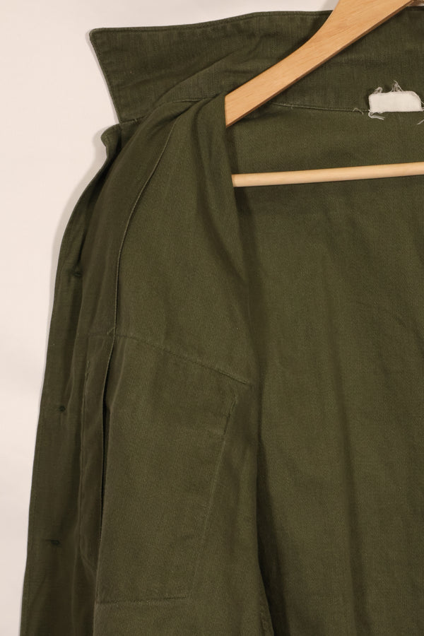 1967 Contract 17 1/2 x 36 USMC US Marine Corps short sleeve OG-107 utility shirt, used, large size.