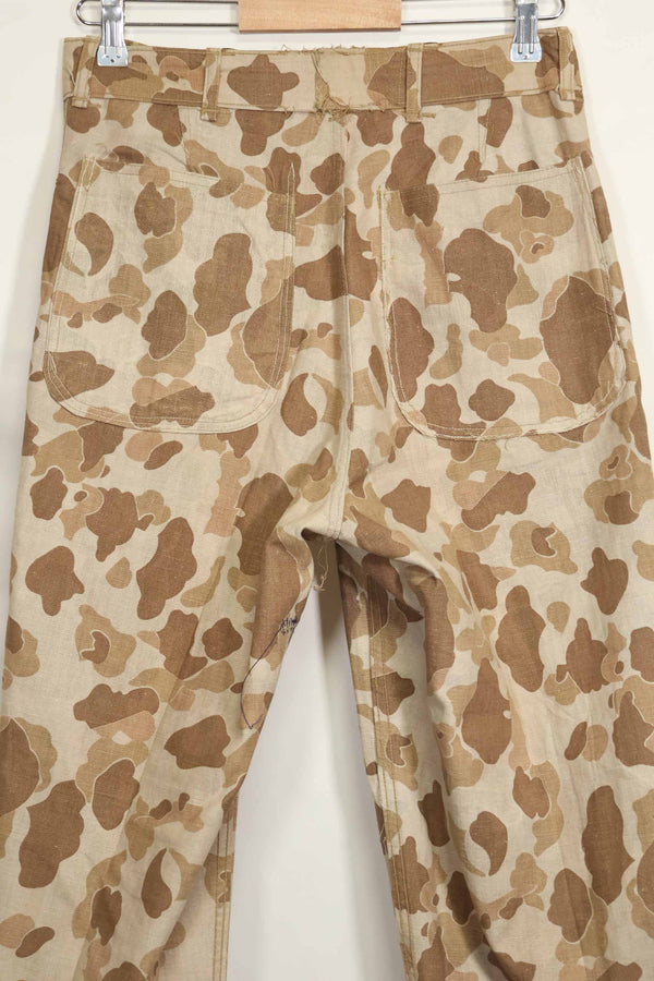 1940s U.S. Marine Corps P-42 Frogskin camouflage pants with local modifications, good condition, used.