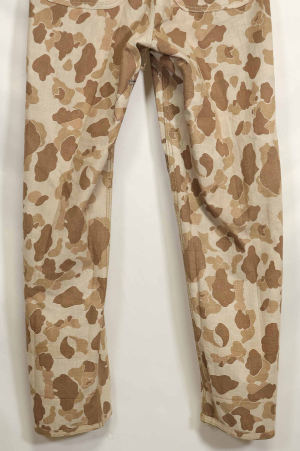 1940s U.S. Marine Corps P-42 Frogskin camouflage pants with local modifications, good condition, used.